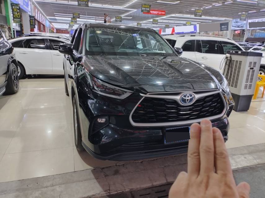 Toyota 2022 Highlander Hybrid 2.5 CVT 4WD Elite 7-Seater