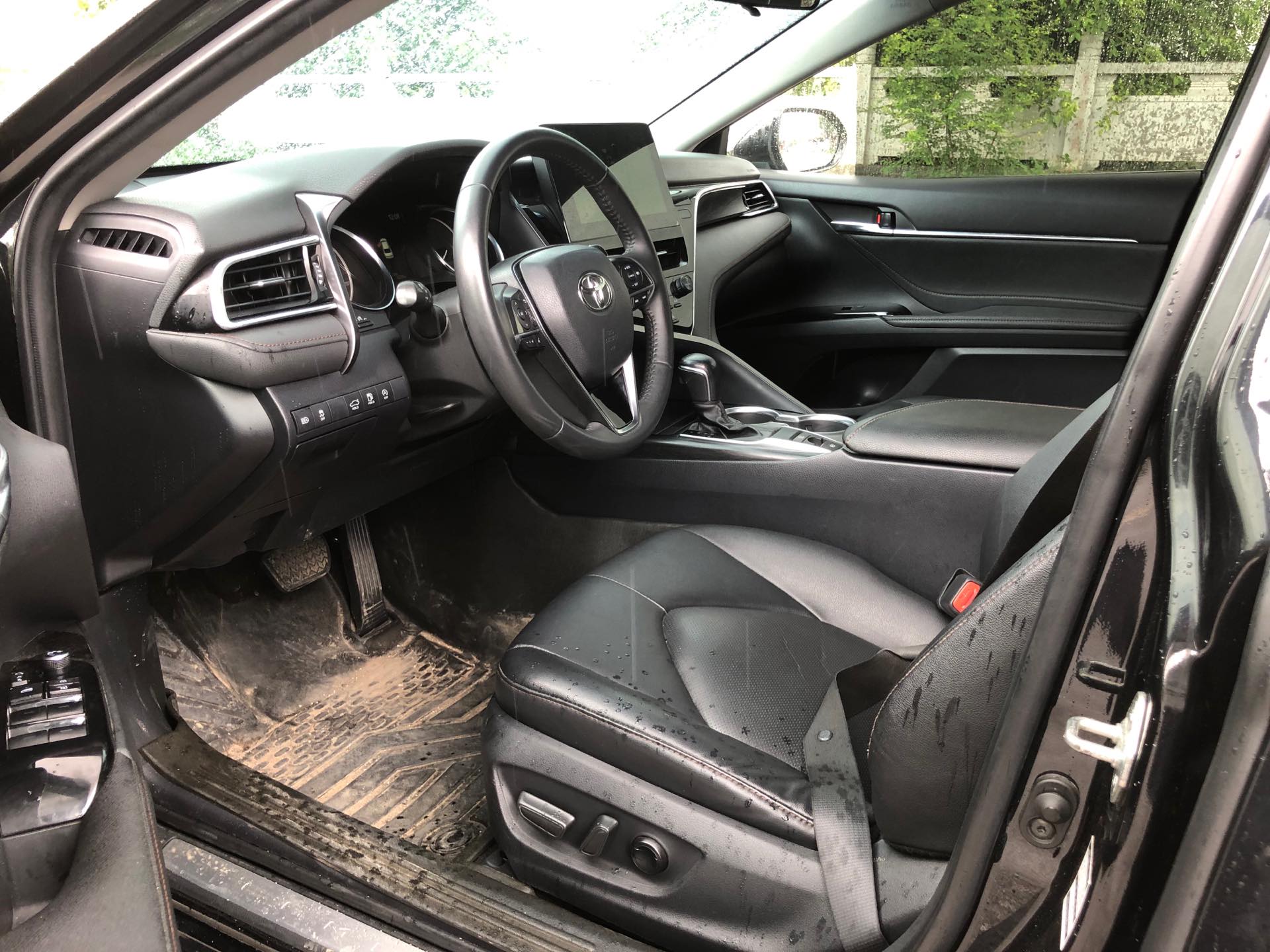 Toyota 2021 Camry 2.0G CVT Luxury Edition