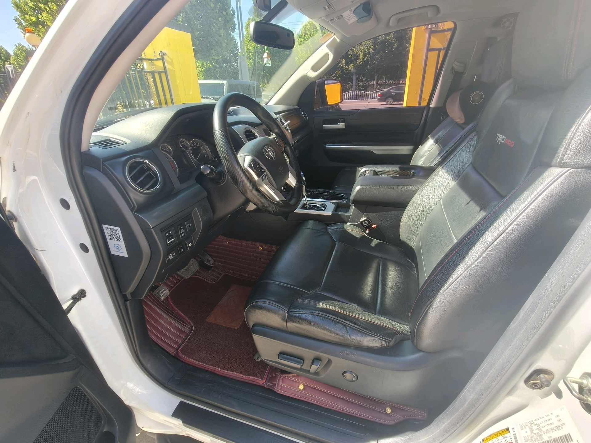Toyota Tundra (Import) 2017 Tundra 5.7 SR5 4WD Double Cab Standard Bed US Spec