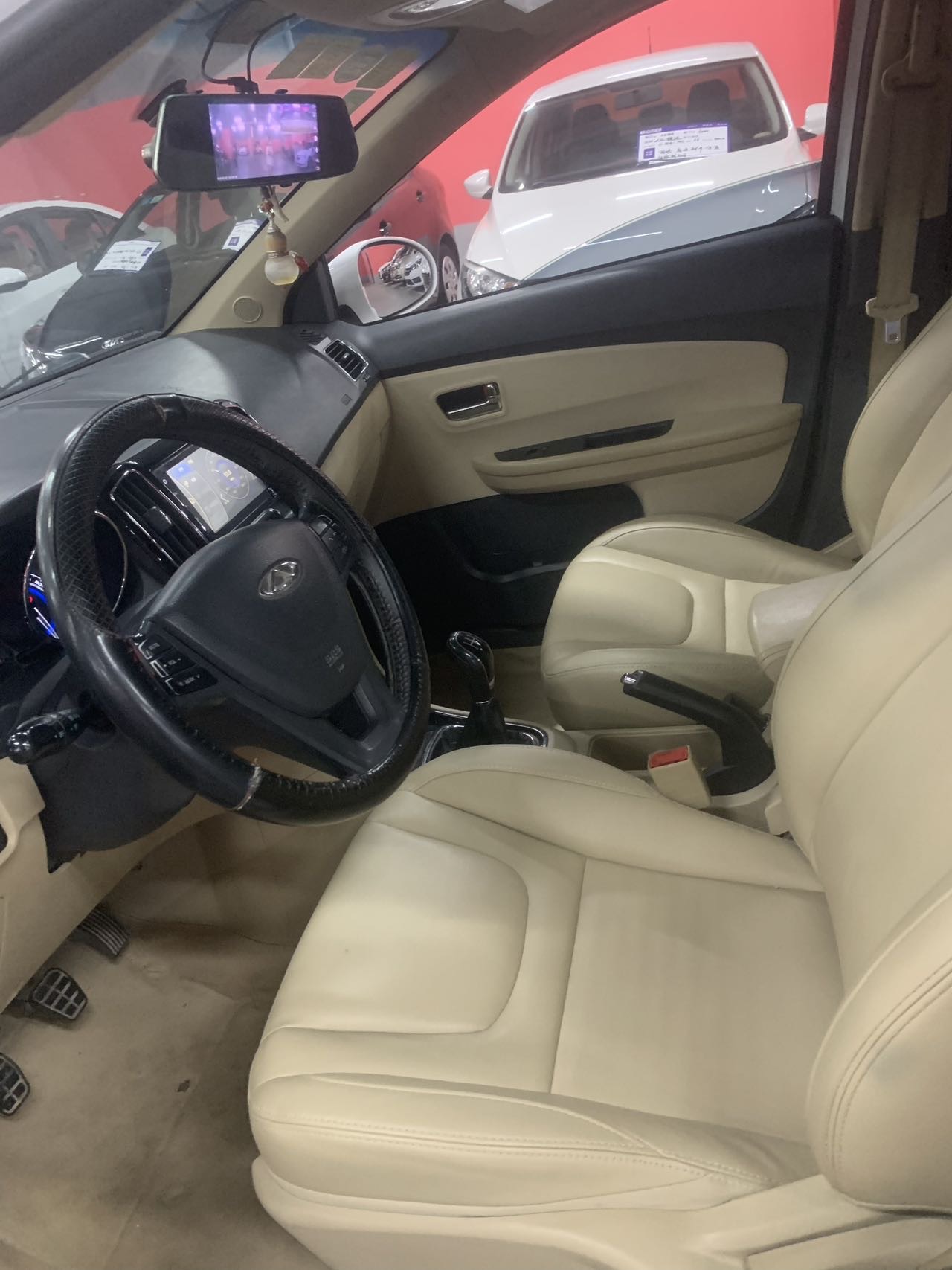 Chery 2015 E3 1.5 Zhishang