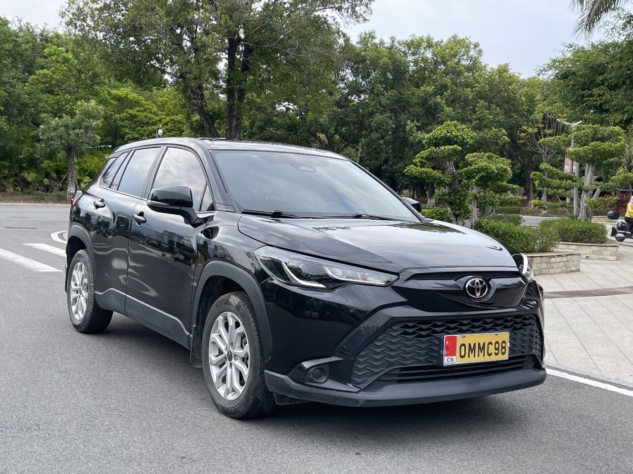 Toyota 2023 Frontlander 2.0 CVT Leading Edition
