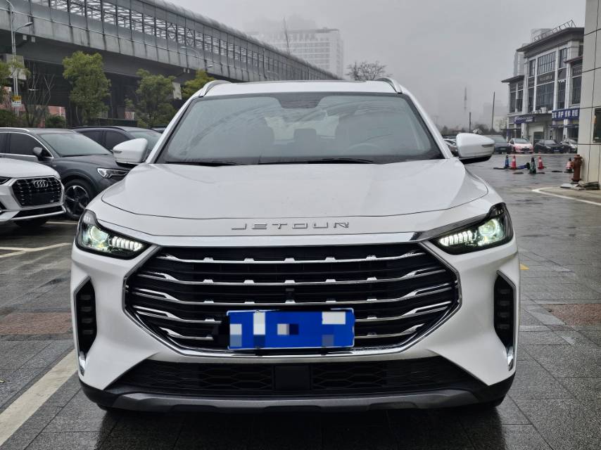 JETOUR 2021 X70 PLUS 1.5T Mountain 7-Seater