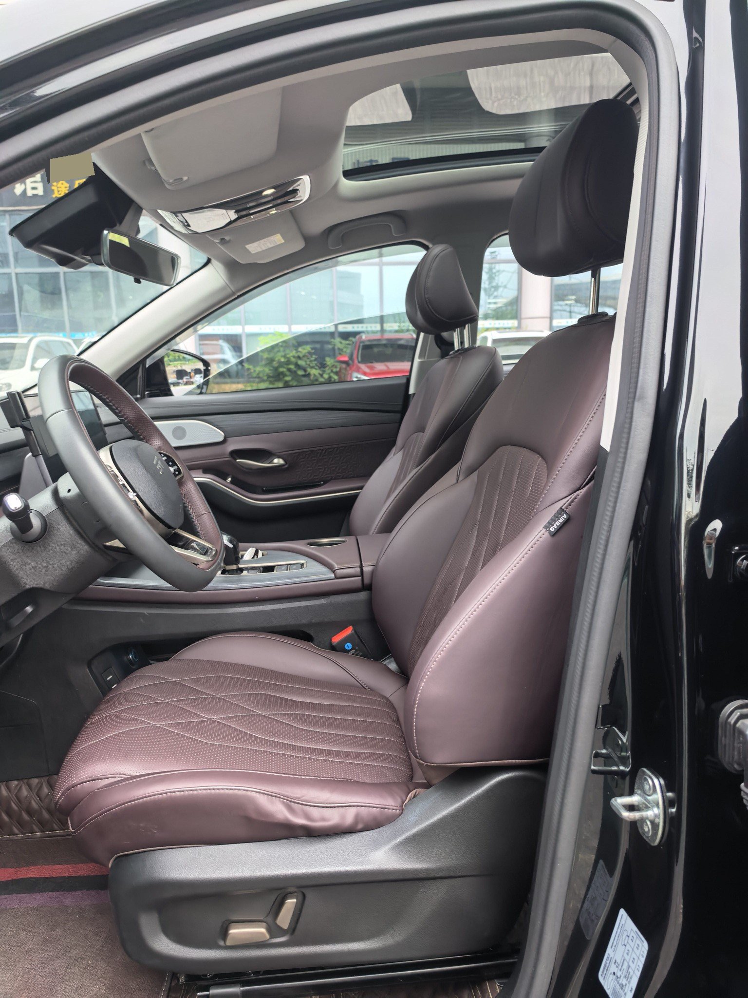 JETOUR 2024 X90 PRO 2.0T Luxury 7-Seater