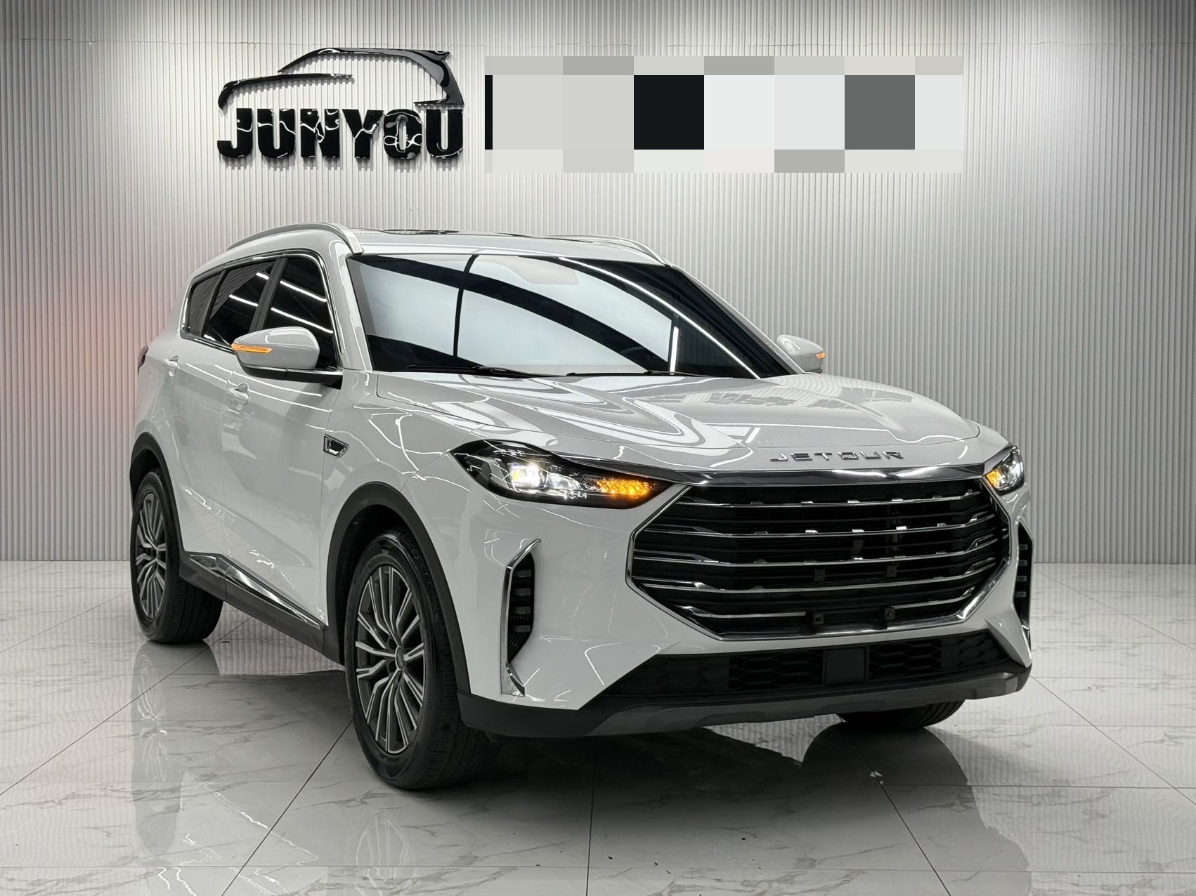 JETOUR 2023 X70 PLUS 1.5T CVT Ziqiang MAX 7-Seater