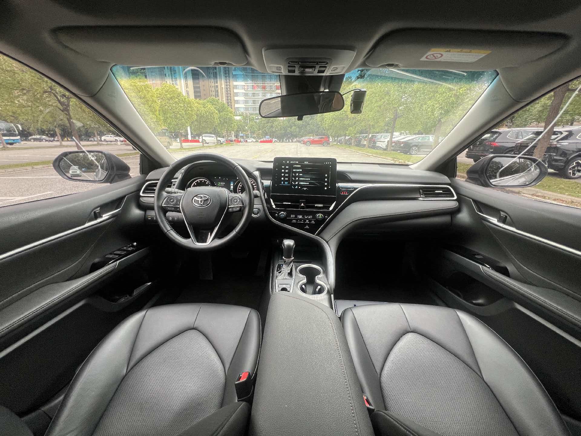 Toyota 2021 Camry 2.0G CVT Luxury Edition