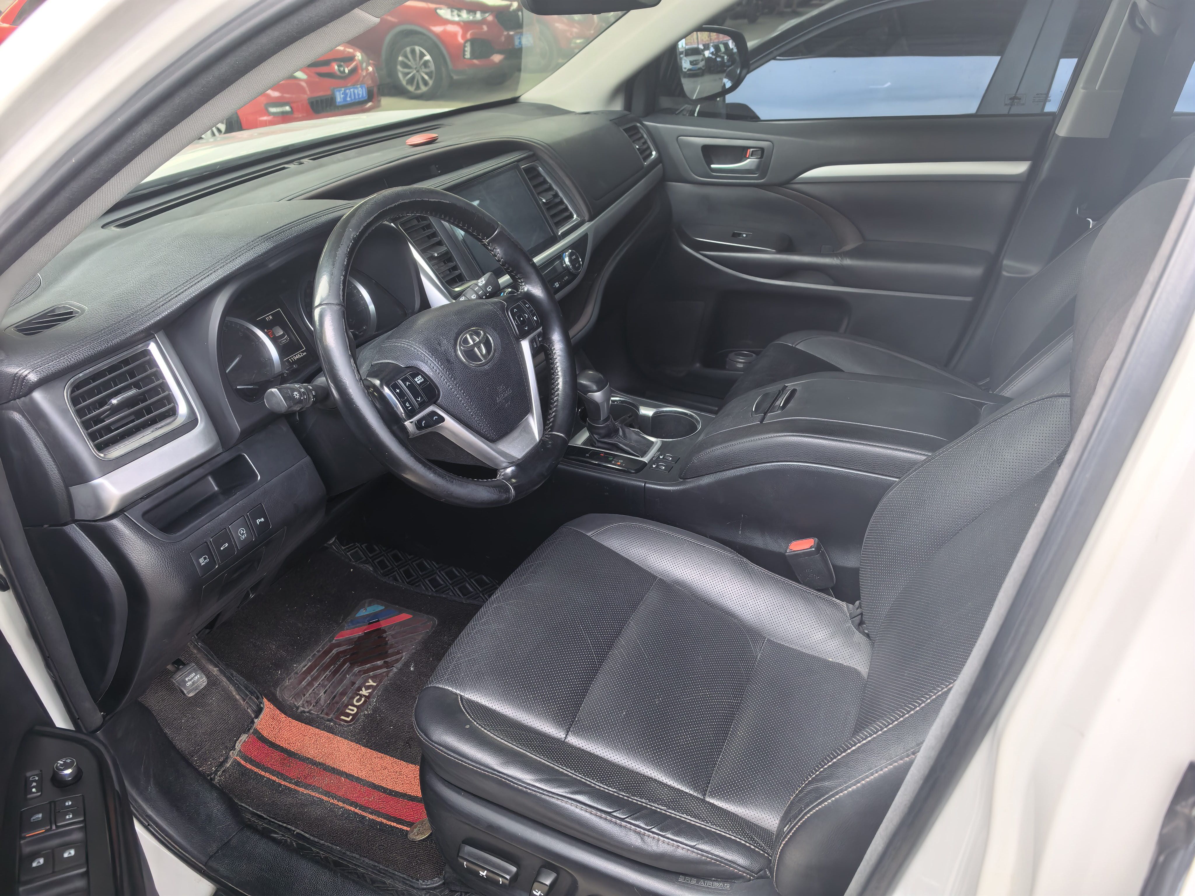 Toyota 2018 Highlander 2.0T 4WD Luxury 7-Seater