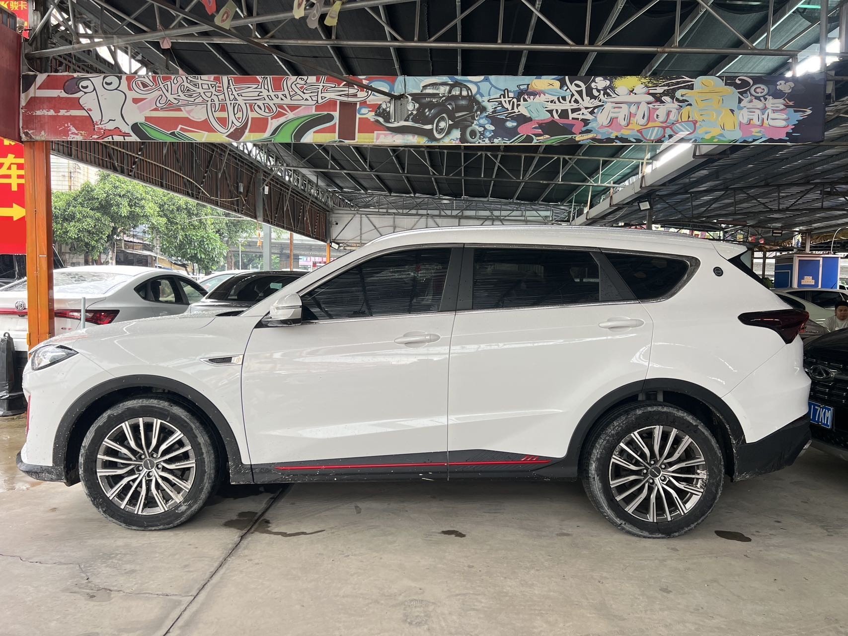 JETOUR 2023 X70 PRO 1.5T Comfort 5-Seater