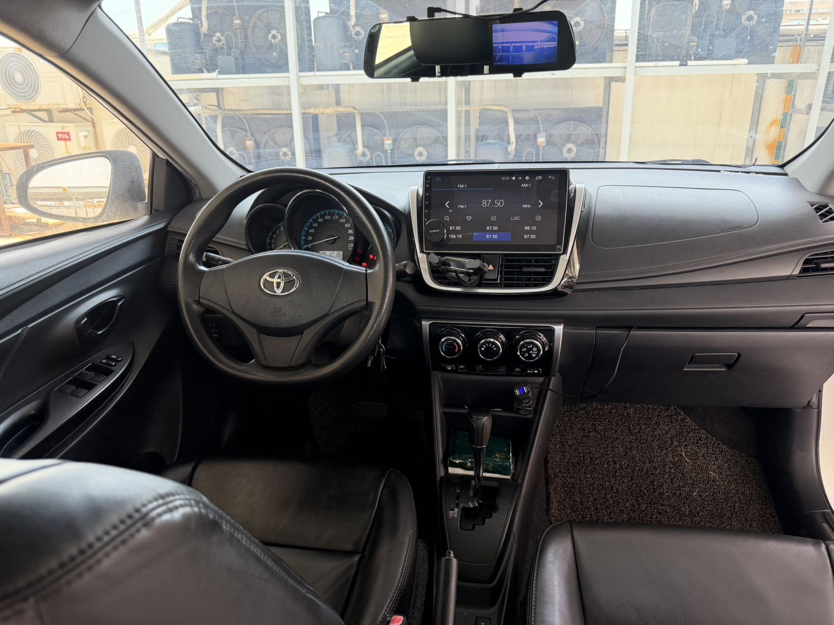 丰田 雅力士 2017款 YARiS L 致享 1.5E 无级 魅动版
