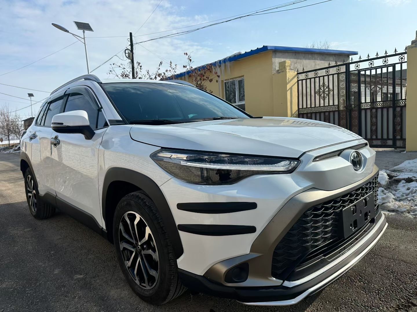 Toyota 2024 Frontlander 2.0 CVT Luxury Edition
