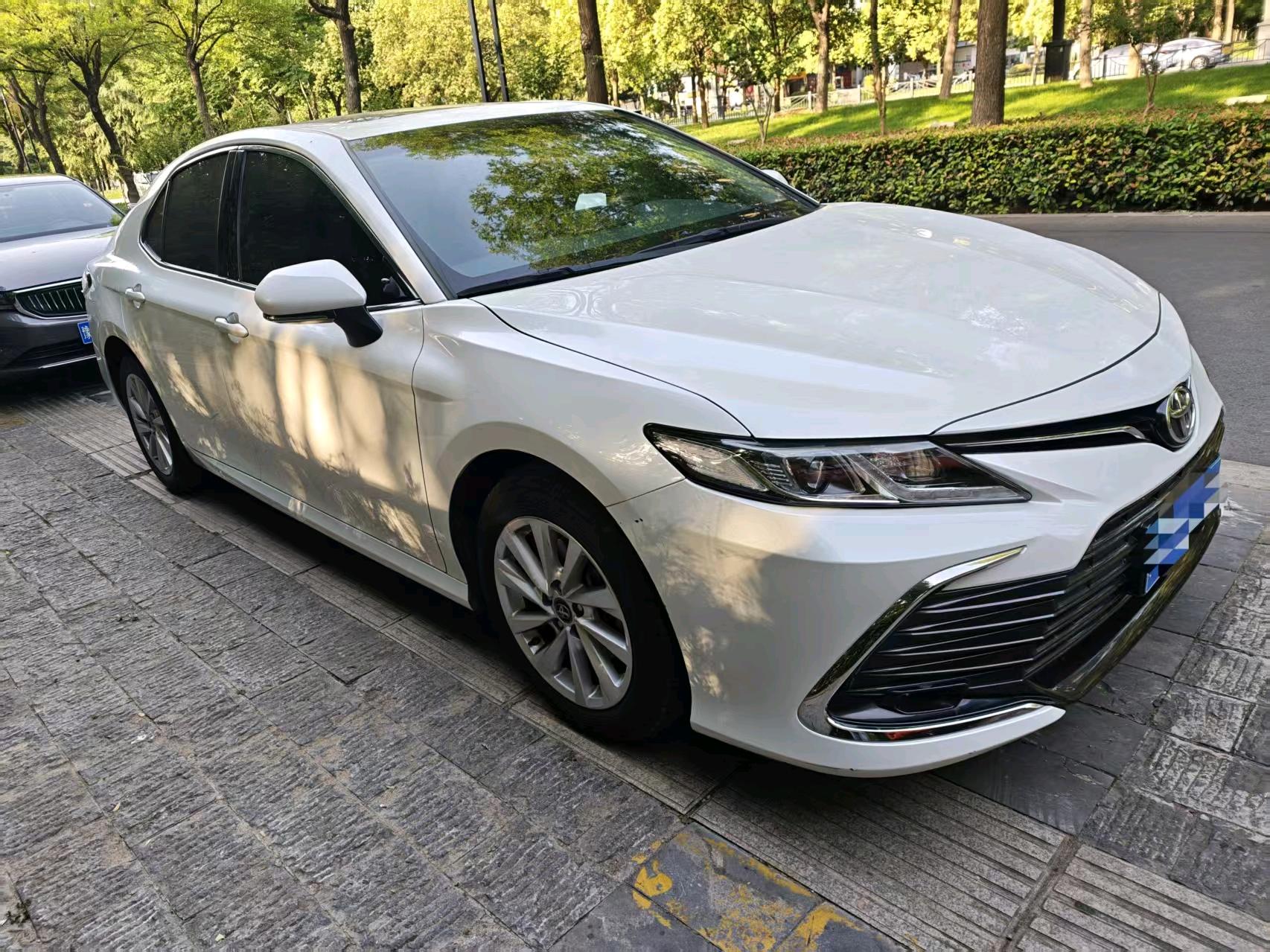 Toyota 2021 Camry 2.0G CVT Luxury Edition