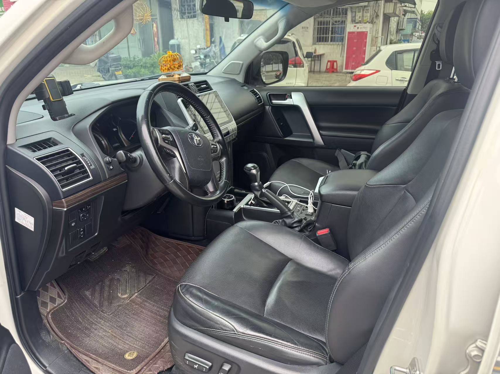 Toyota 2019 Prado 3.5 TX-L Premium (Rear-Mounted Spare Tire)