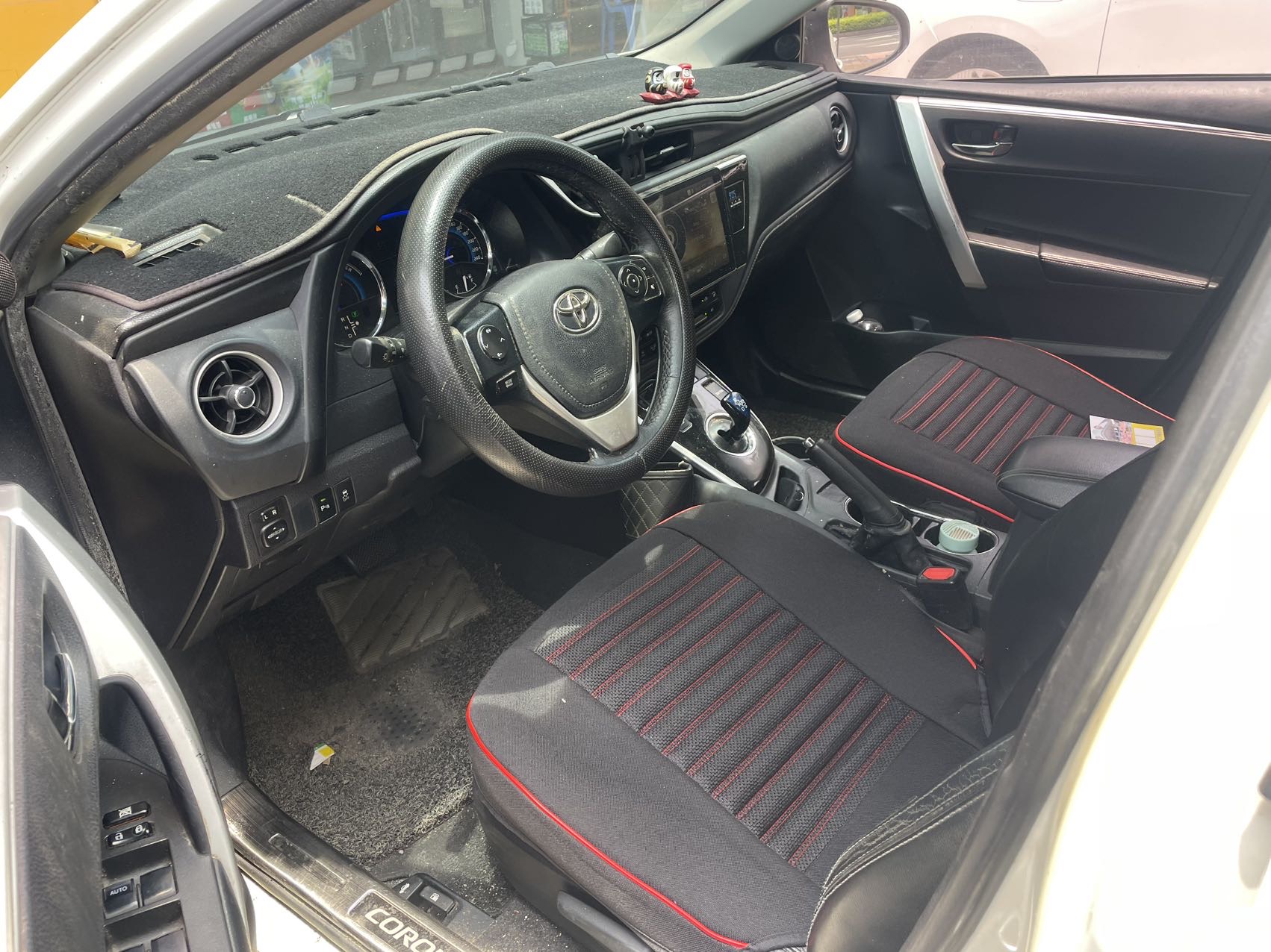 Toyota 2017 Corolla Hybrid 1.8 CVT Elite