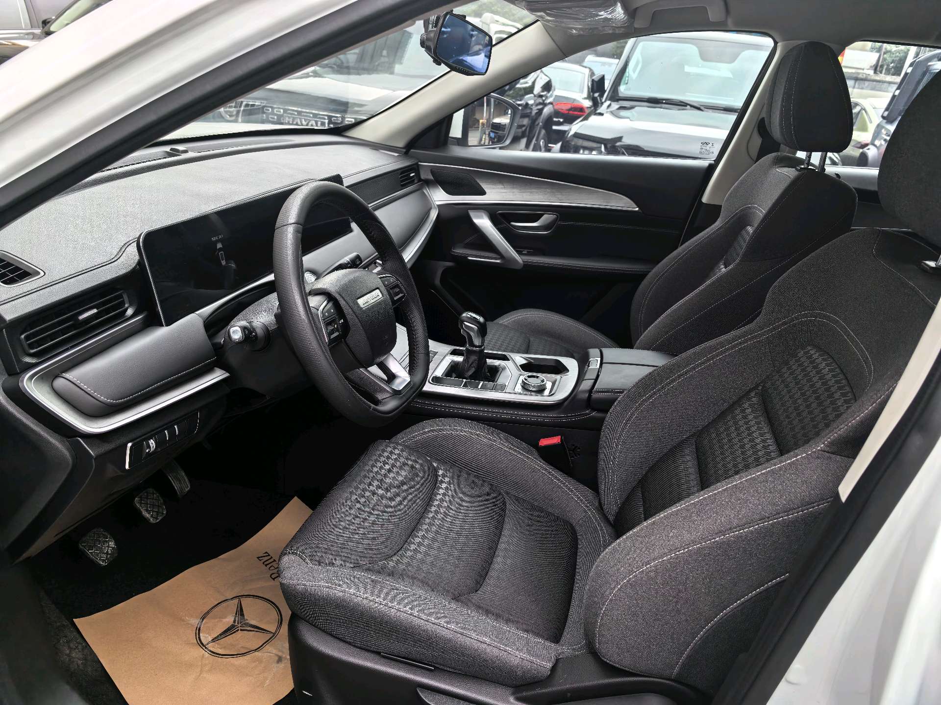 JETOUR 2021 X70 PLUS 1.5T Wind 7-Seater