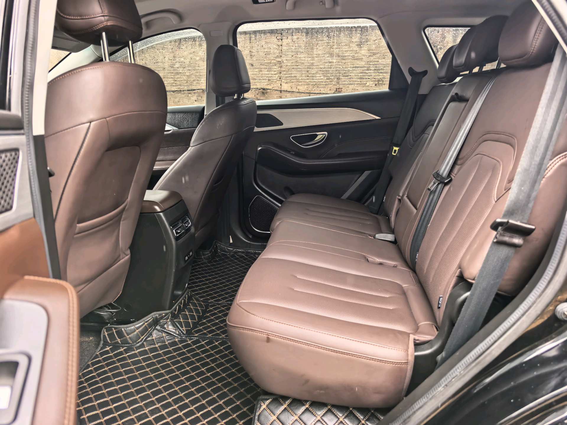 JETOUR 2023 X90 PLUS 1.6TD Villa 7-Seater