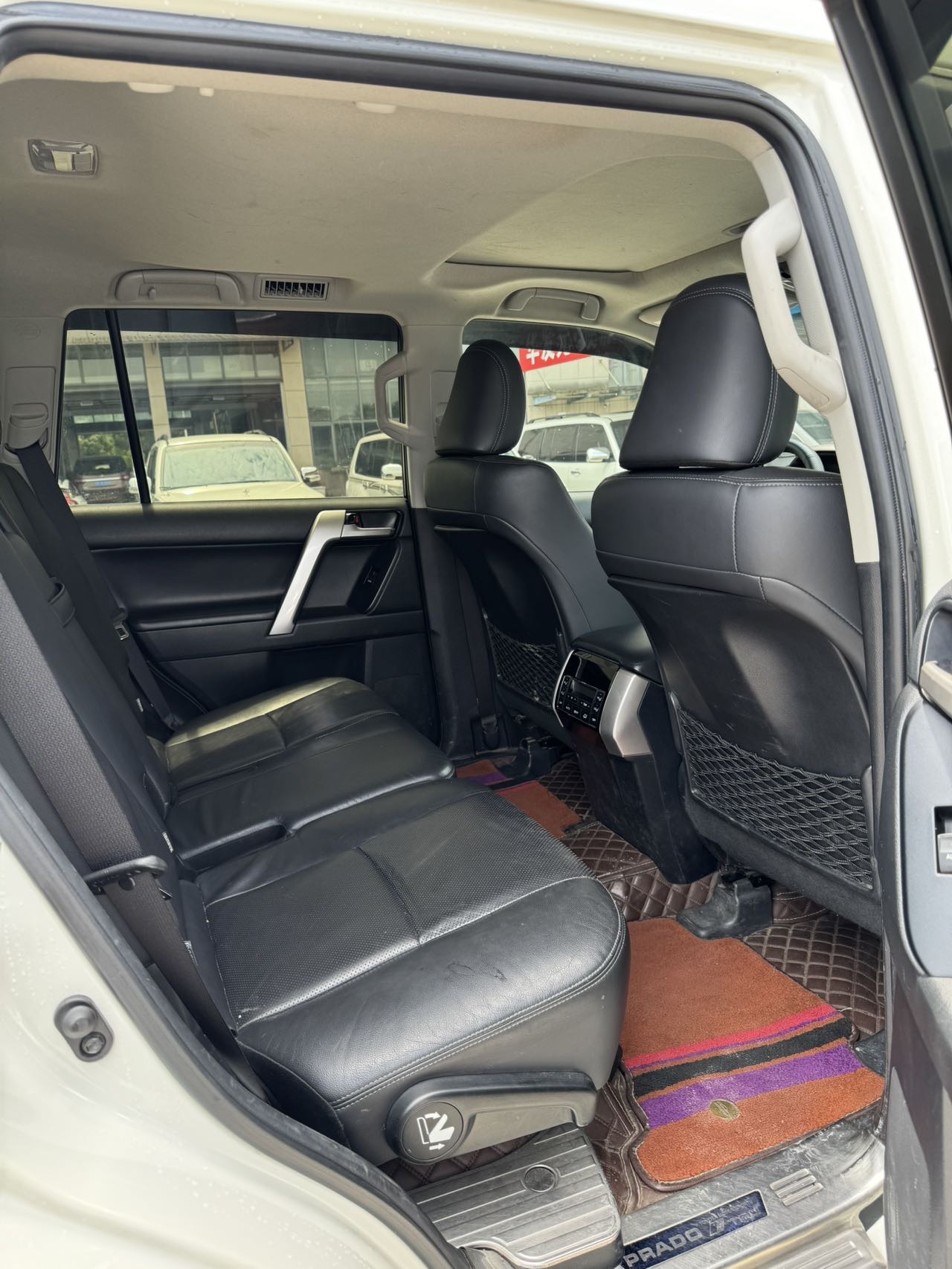 Toyota 2019 Prado 3.5 TX-L Premium (Rear-Mounted Spare Tire)