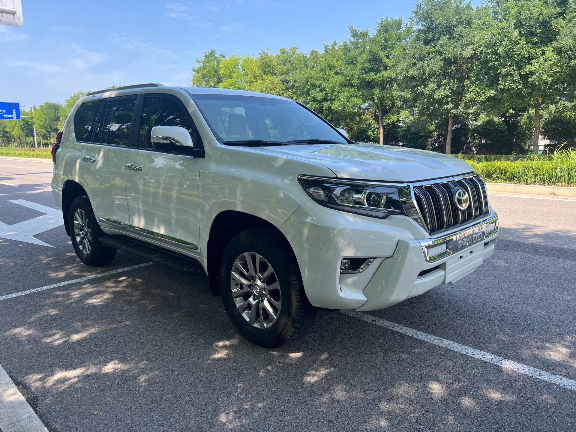 Toyota Prado (Import) 2019 Prado 4.0 GXR Middle East Version