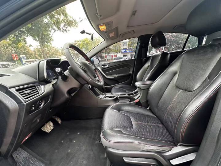 Chery 2017 Arrizo 5 SPORT 1.5T CVT Premium