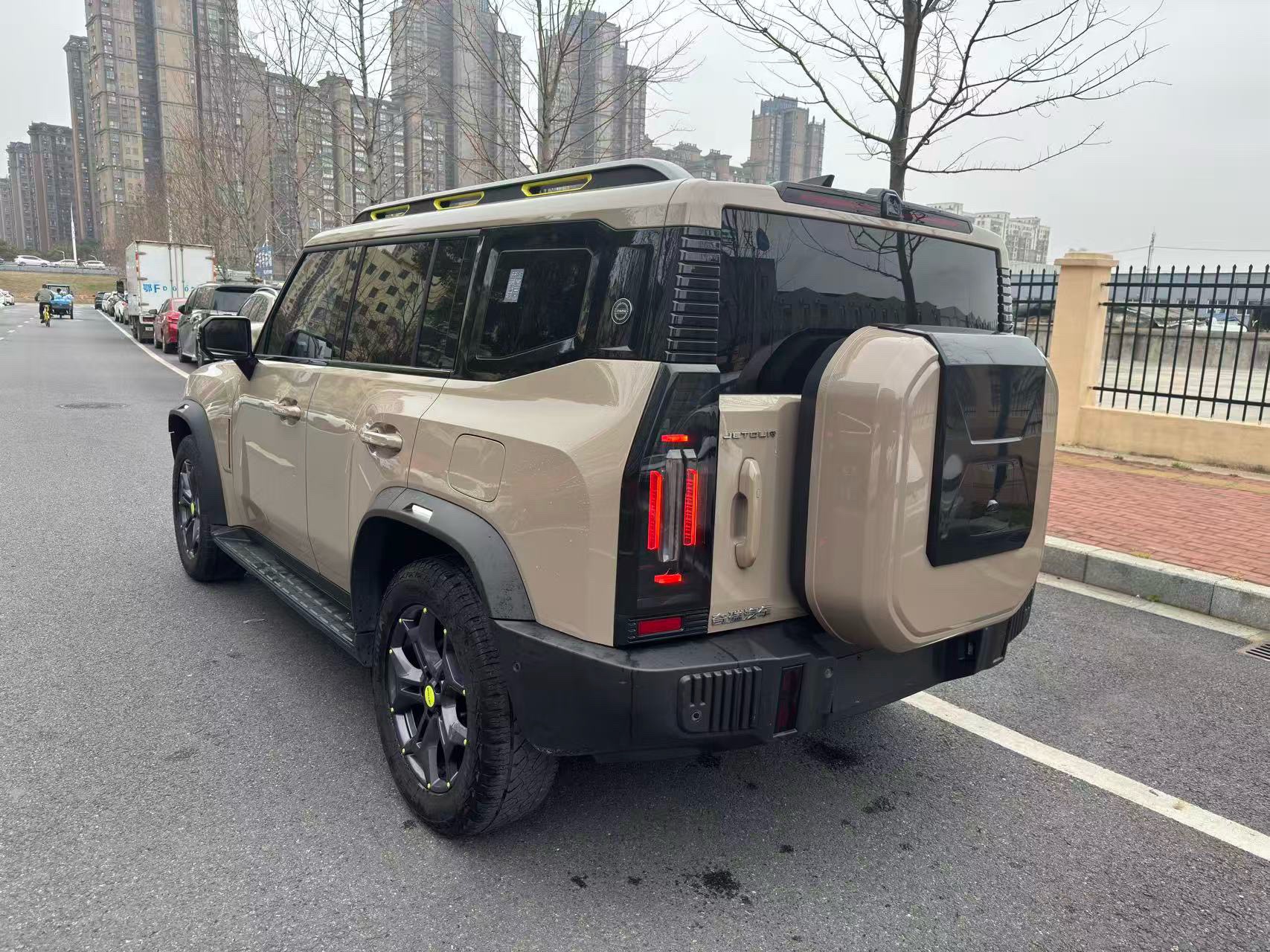 JETOUR 2023 Traveler 2.0T 4WD Cross PRO+