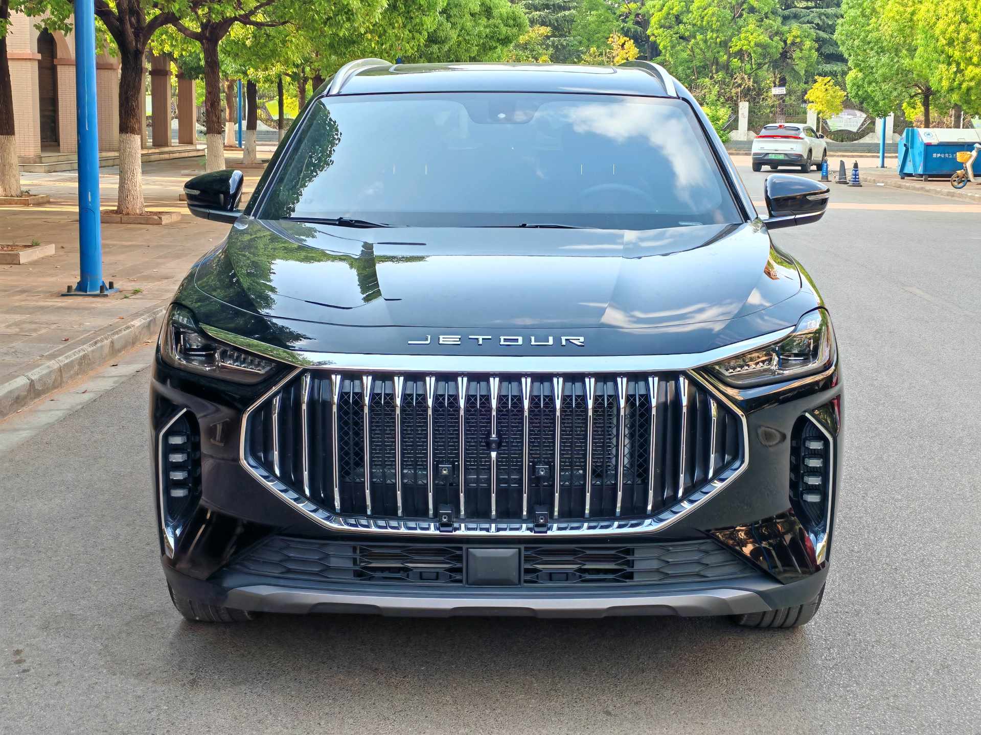 JETOUR 2025 X70 PLUS 1.5T Champion Edition MAX+ 7-Seater
