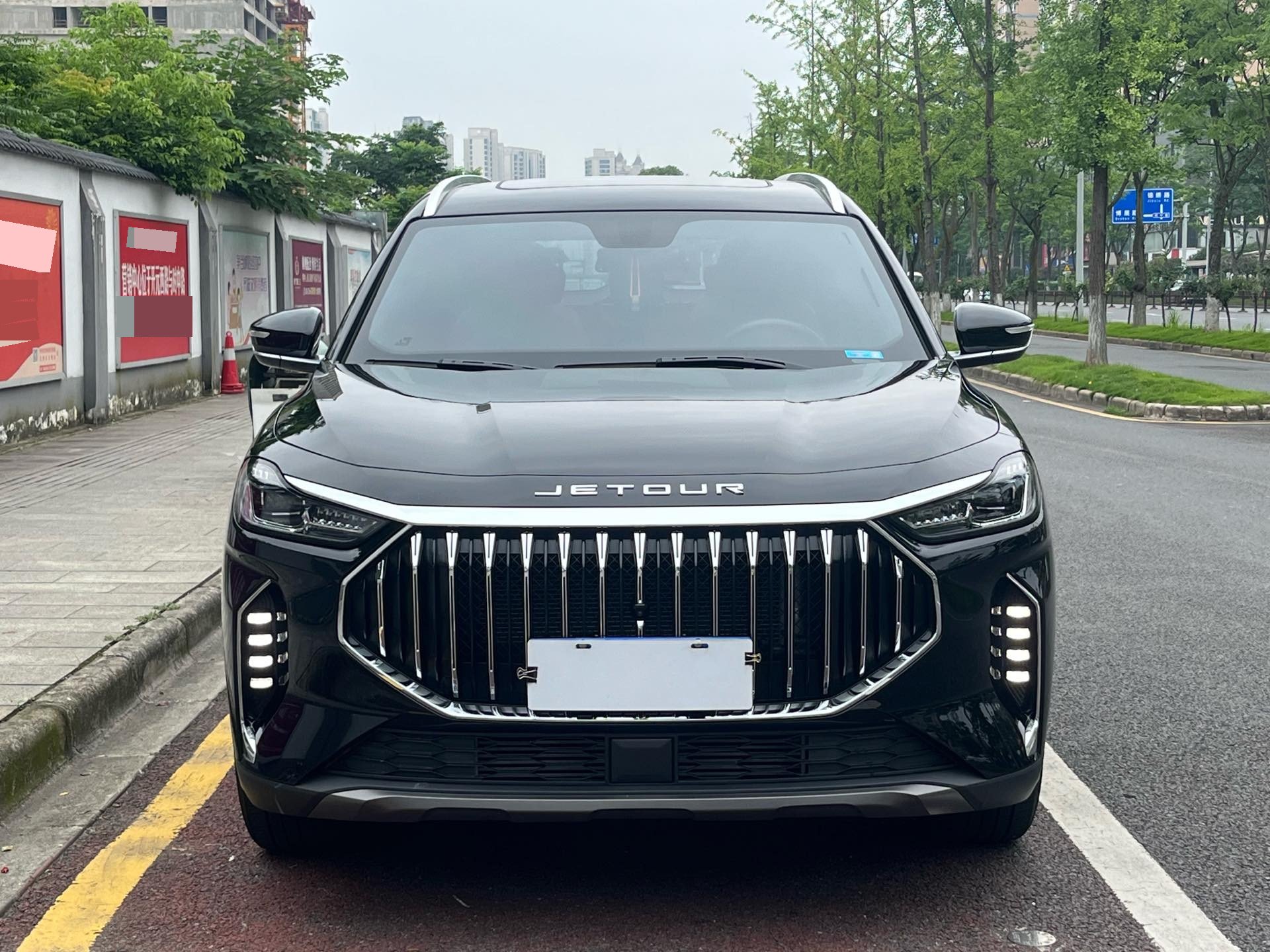 JETOUR 2023 X70 PLUS 1.6T Strong 5-Seater