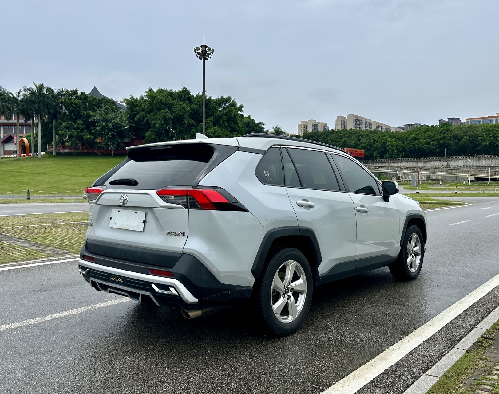 Toyota 2020 RAV4 2.0 CVT 2WD Fashion Edition