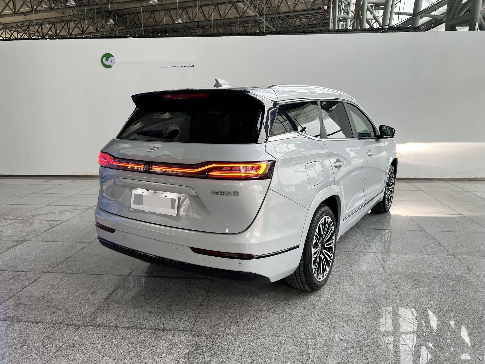 JETOUR 2025 Shanhai L9 1.5TD Flagship 6-Seater
