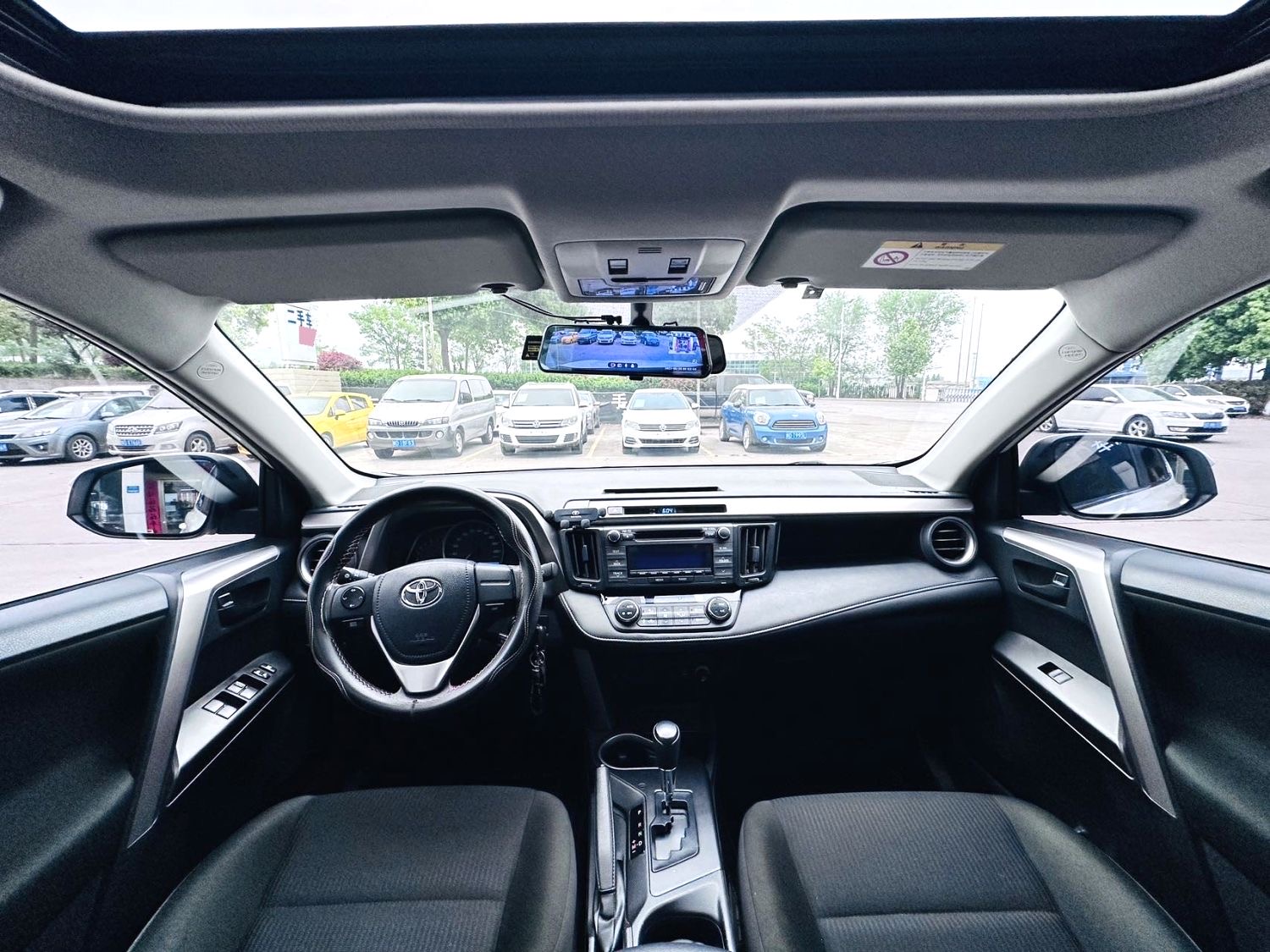 Toyota 2019 RAV4 2.0 CVT 2WD Fashion X Limited Edition