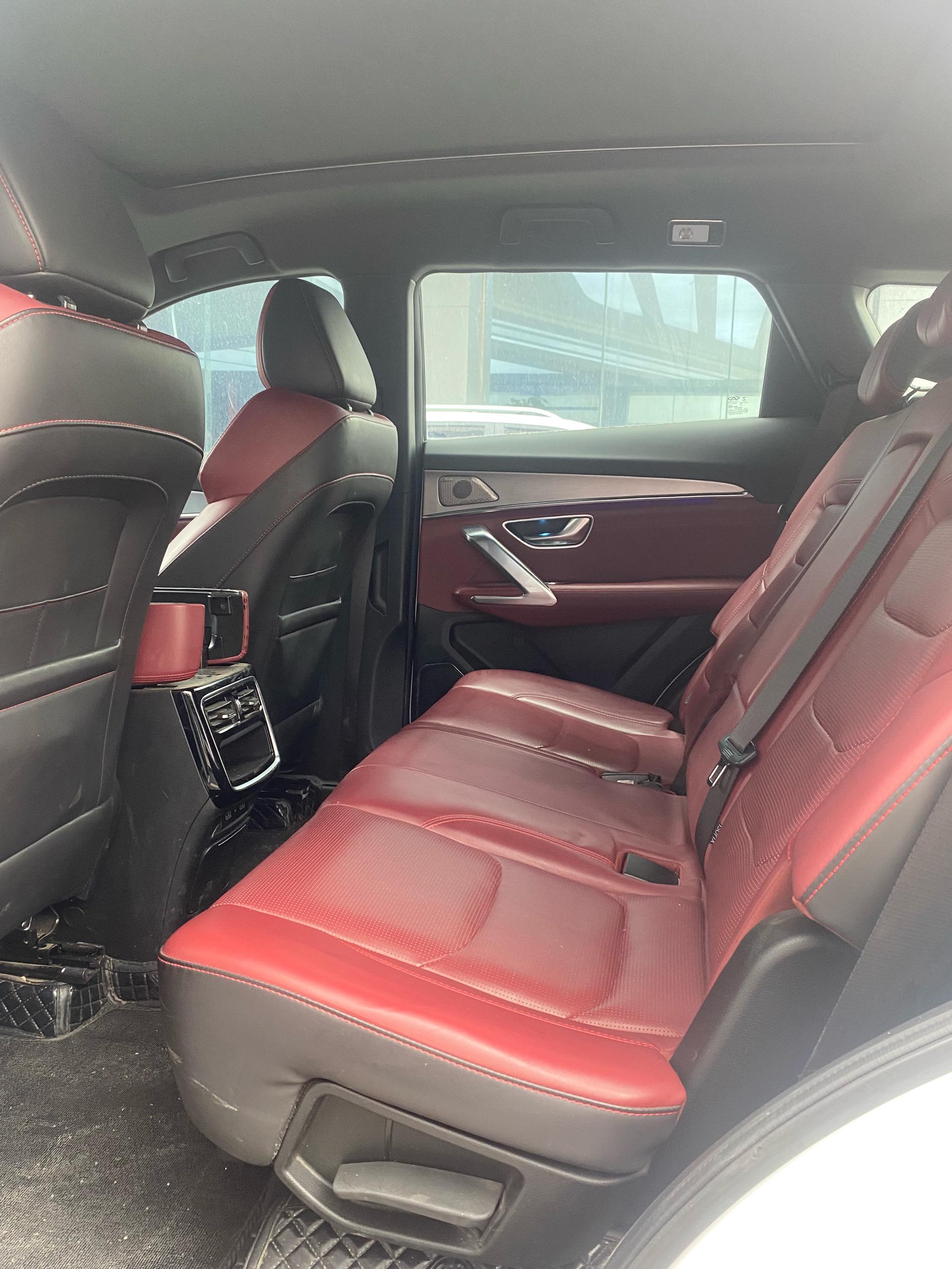JETOUR 2021 X70 PLUS 1.6T Tian 7-Seater