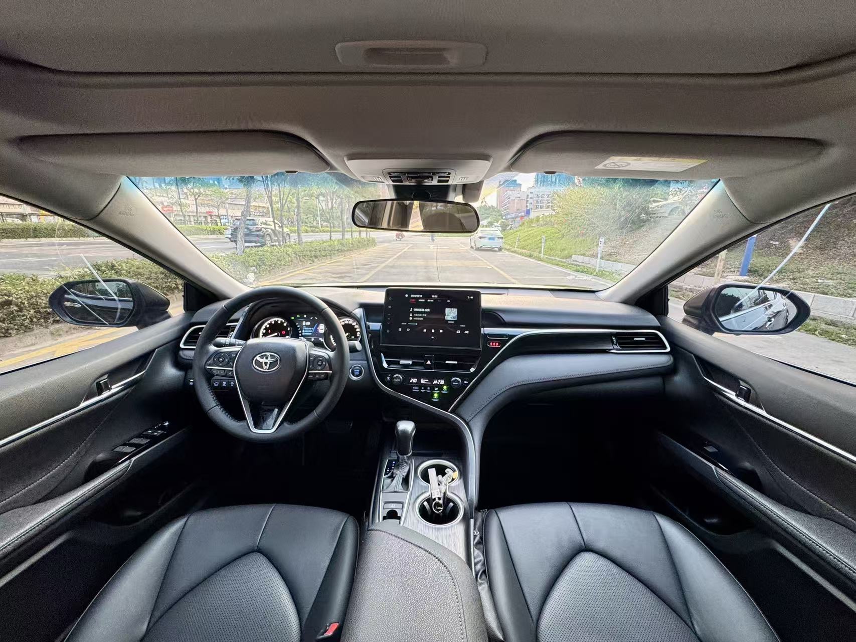 Toyota 2023 Camry 2.0G CVT Luxury Edition