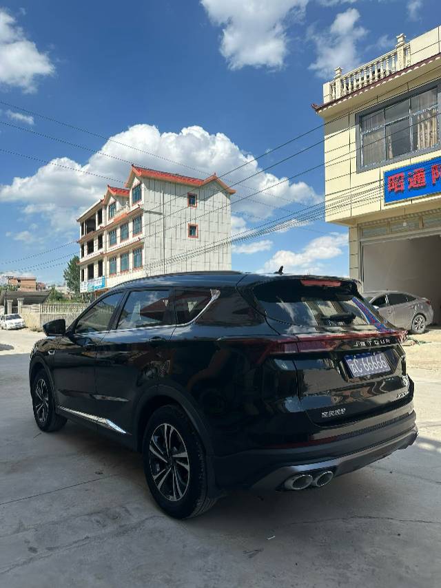 JETOUR 2021 X70 PLUS 1.5T Wind 7-Seater
