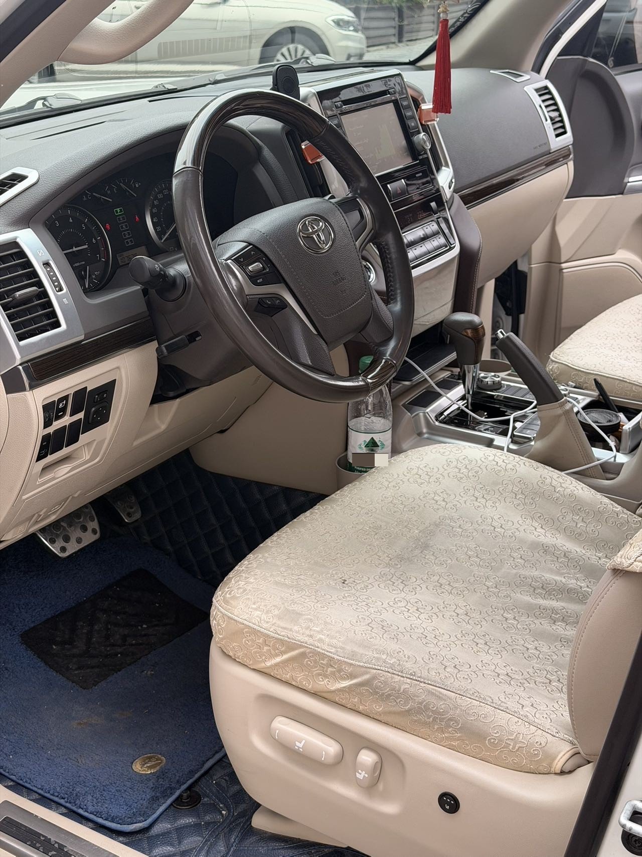 Toyota Land Cruiser (Import) 2019 Land Cruiser 4.0 GXR GT Middle East Version