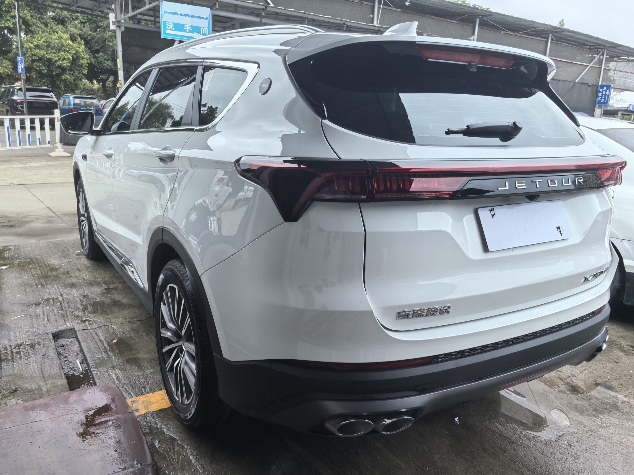 JETOUR 2025 X70 PLUS 1.5T Champion Edition PRO 7-Seater