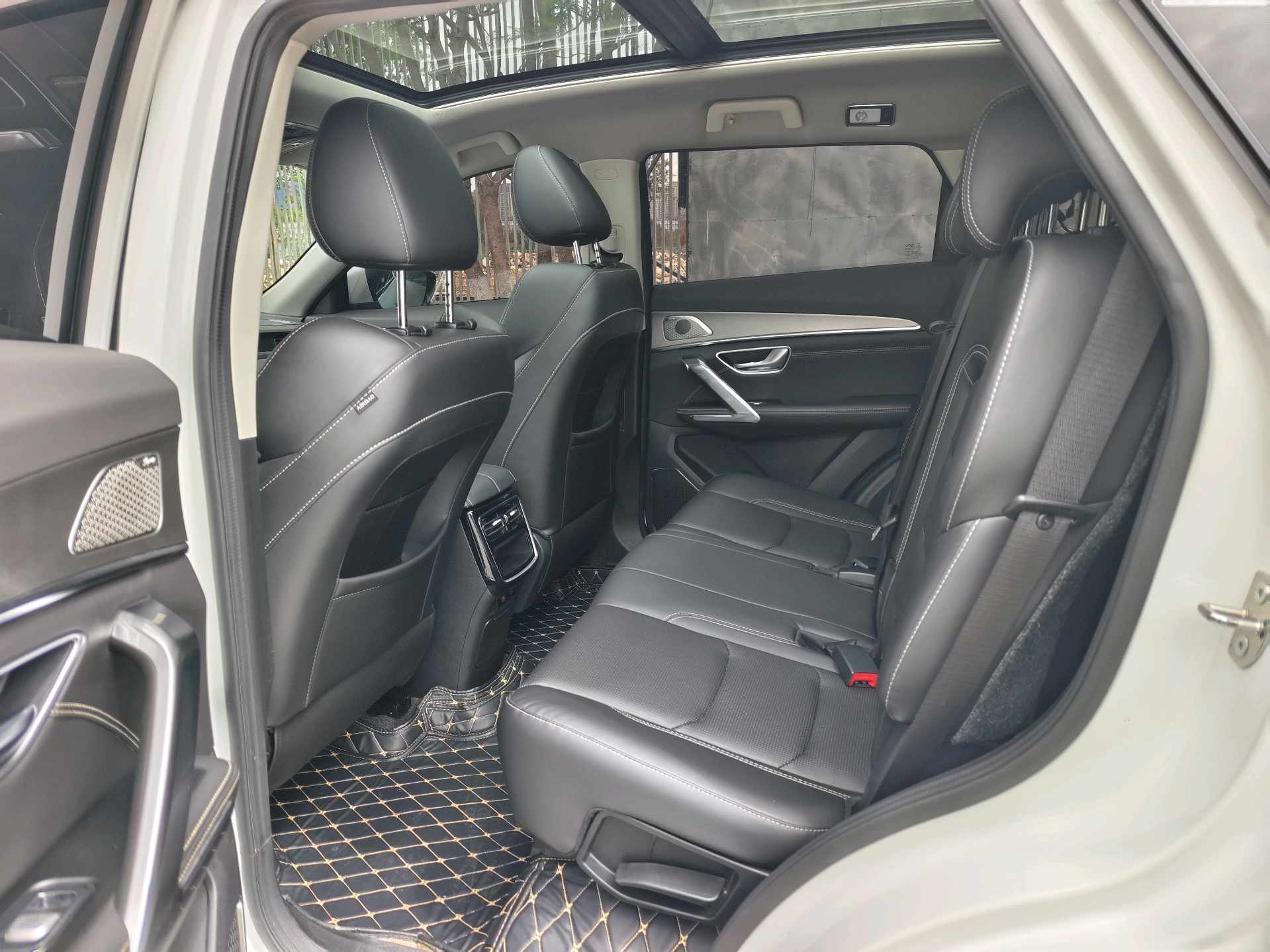 JETOUR 2021 X70 PLUS 1.6T Di 7-Seater