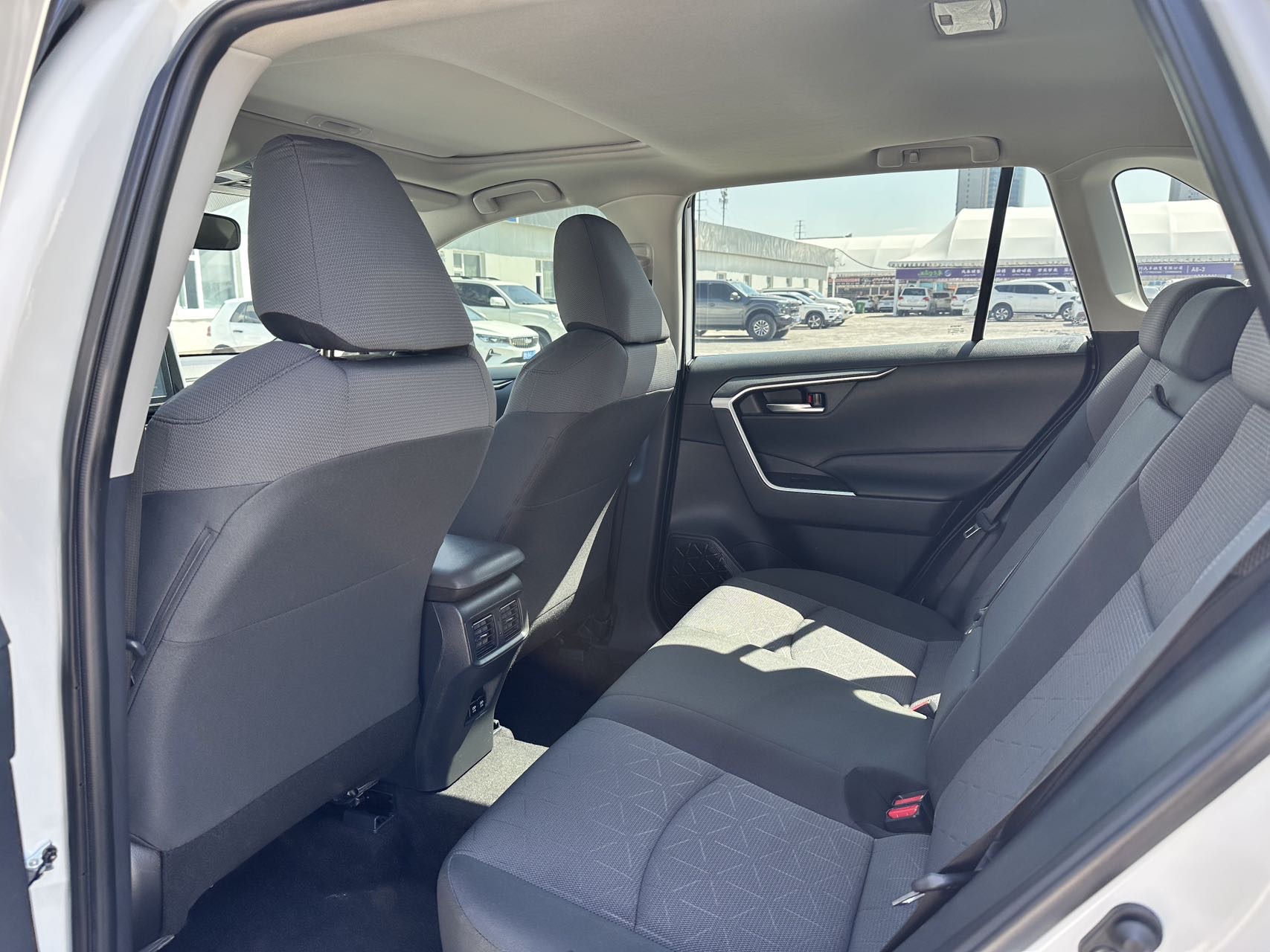 Toyota 2020 RAV4 2.0 CVT 4WD Fashion Edition