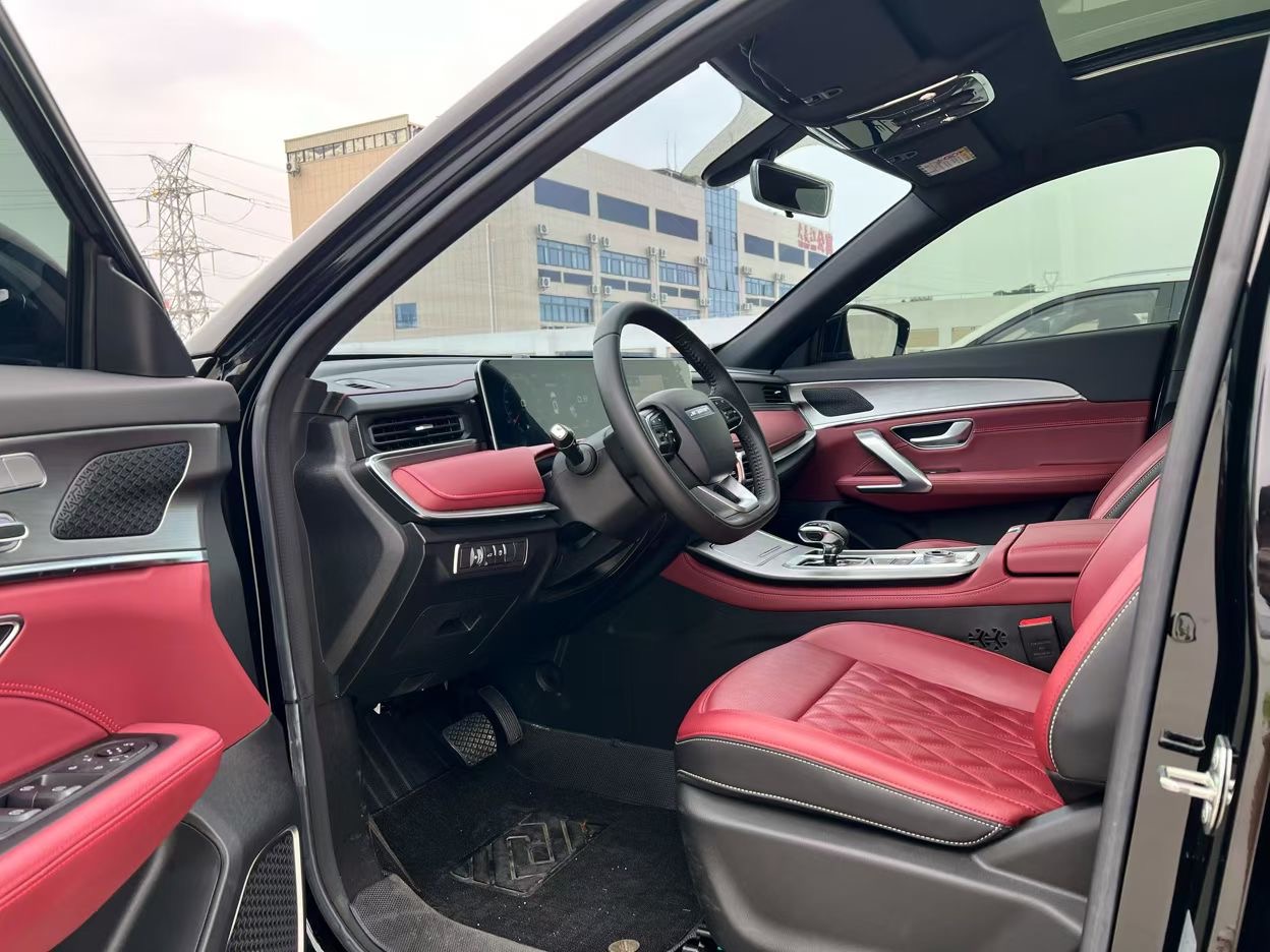 捷途 2023款 X70 PRO 1.5T 舒享型7座
