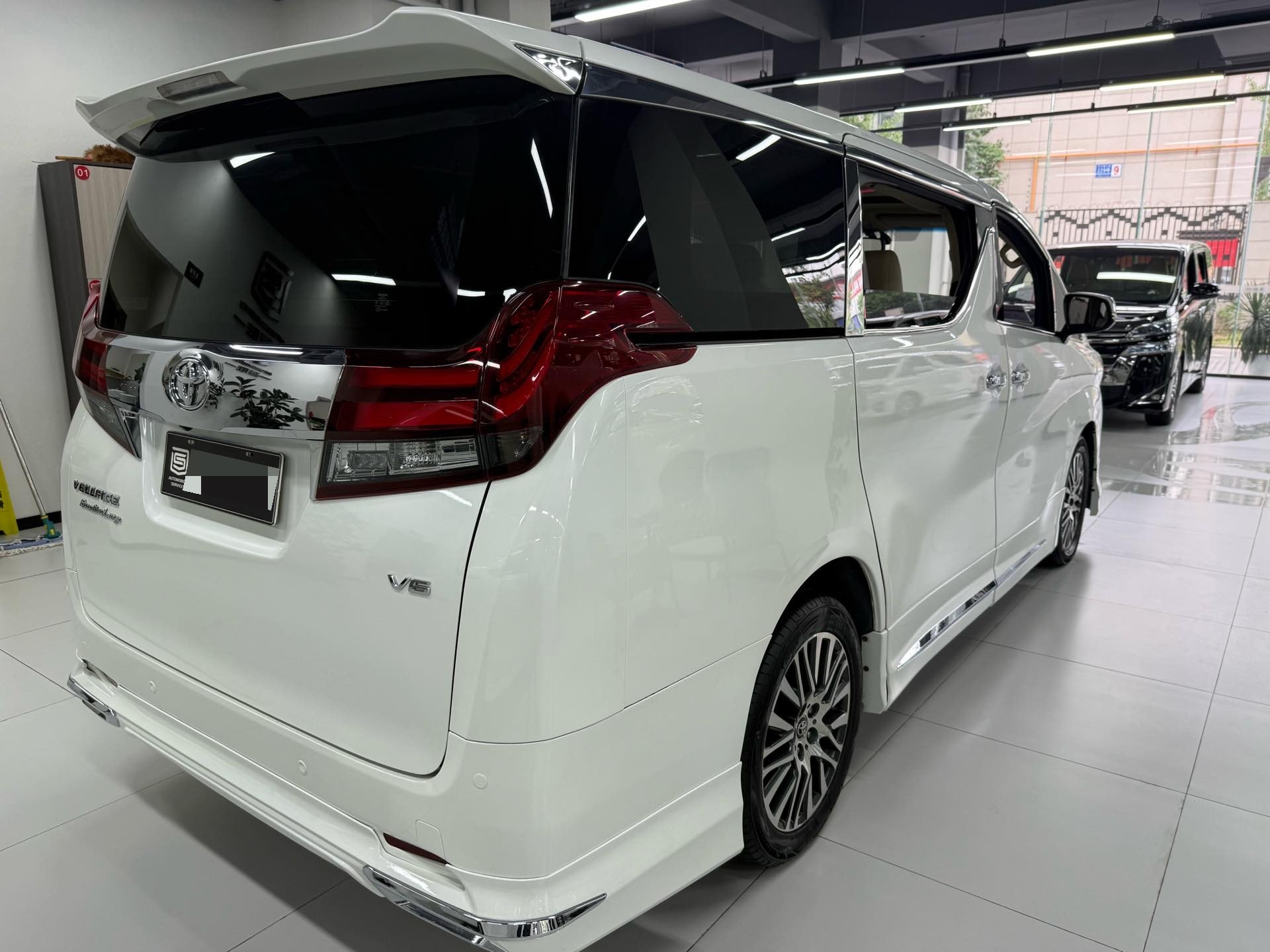 Toyota Alphard (Import) 2015 Alphard 3.5 Luxury