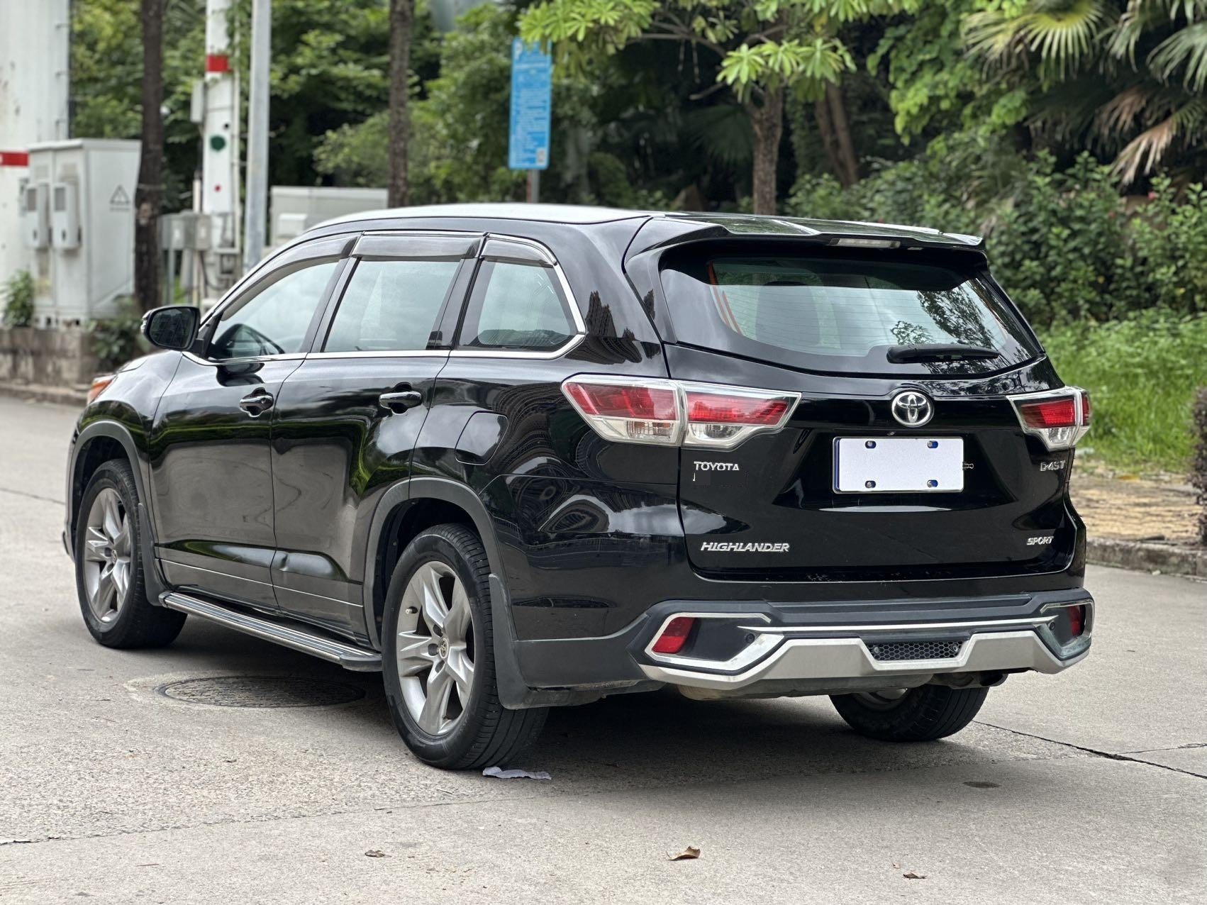 丰田 2015款 汉兰达 2.0T 两驱豪华版7座