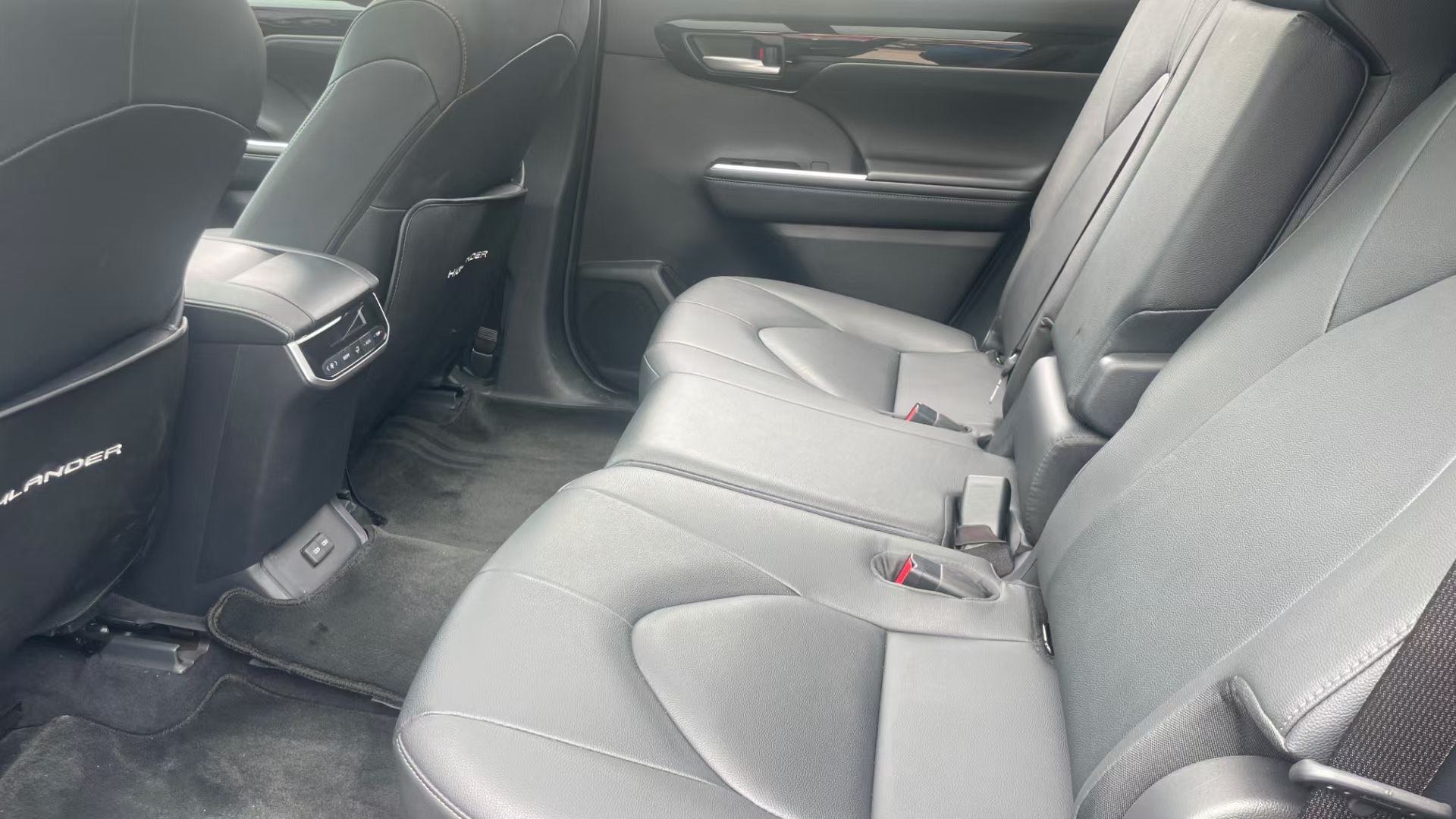 Toyota 2021 Highlander 2.0T 4WD Premium 7-Seater