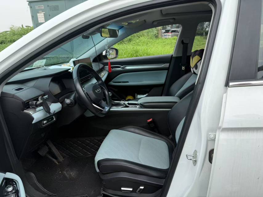 Geely 2022 Emgrand L 1.4T CVT Premium