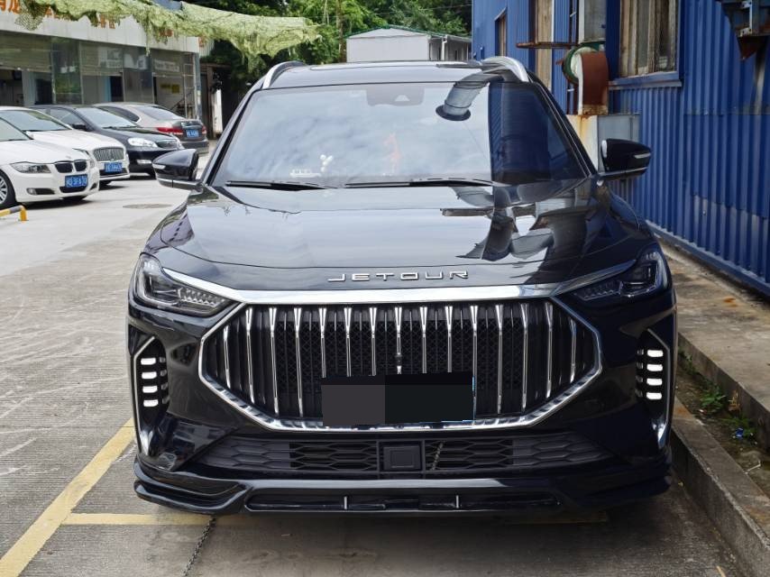JETOUR 2023 X70 PLUS 1.6T Stronger PRO+ 7-Seater