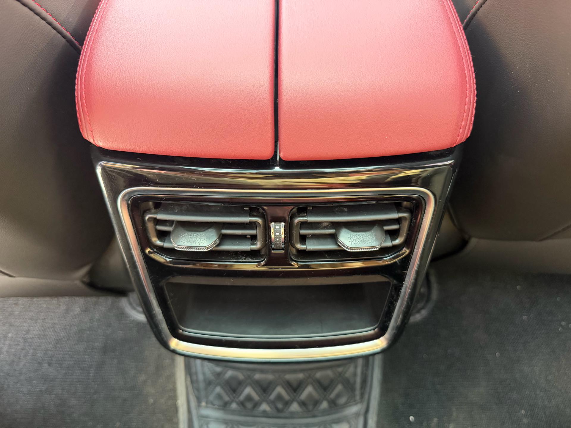 JETOUR 2021 X70 PLUS 1.5T Mountain 5-Seater