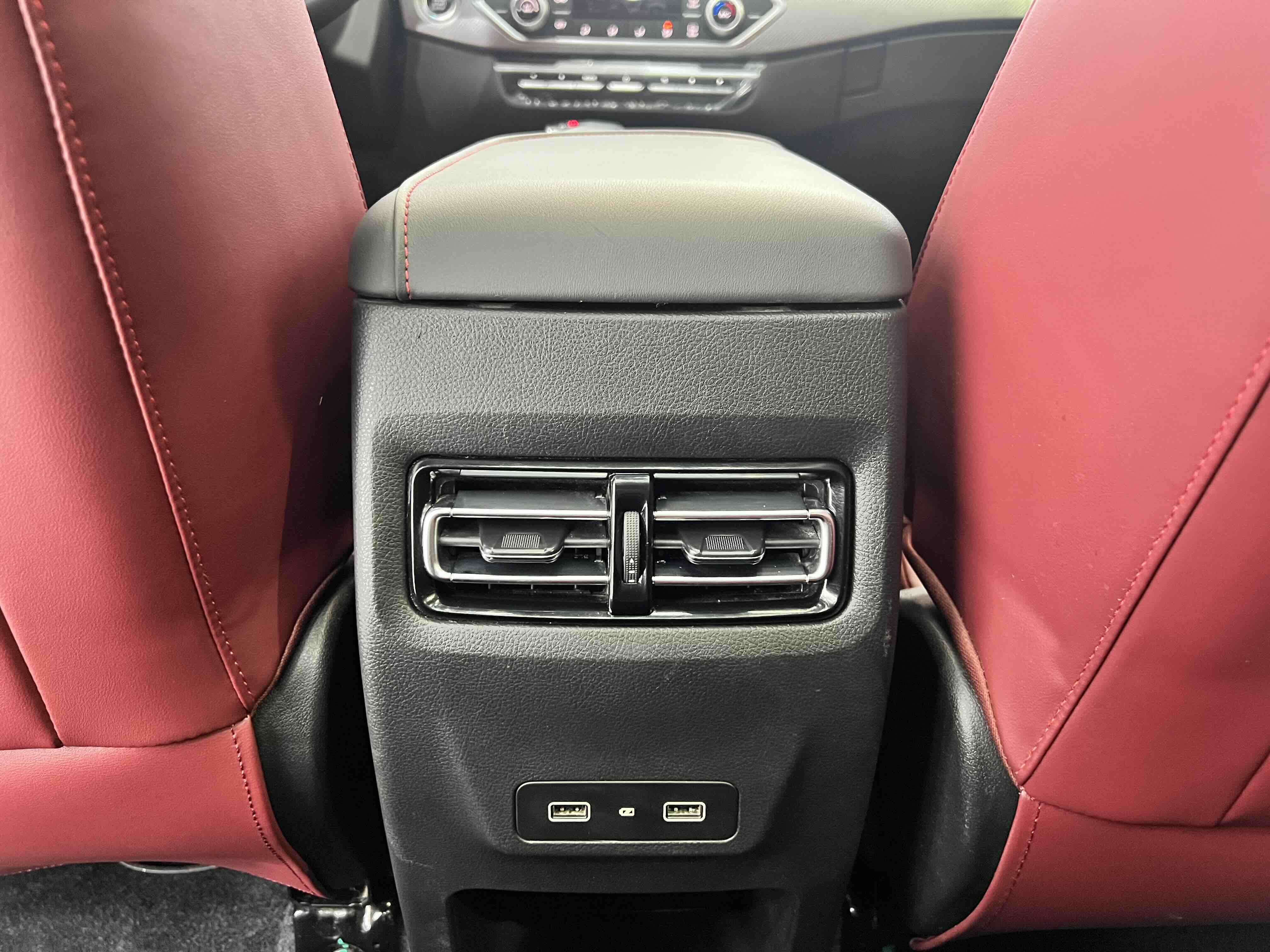 JETOUR 2023 X70S 1.5T Glory 5-Seater