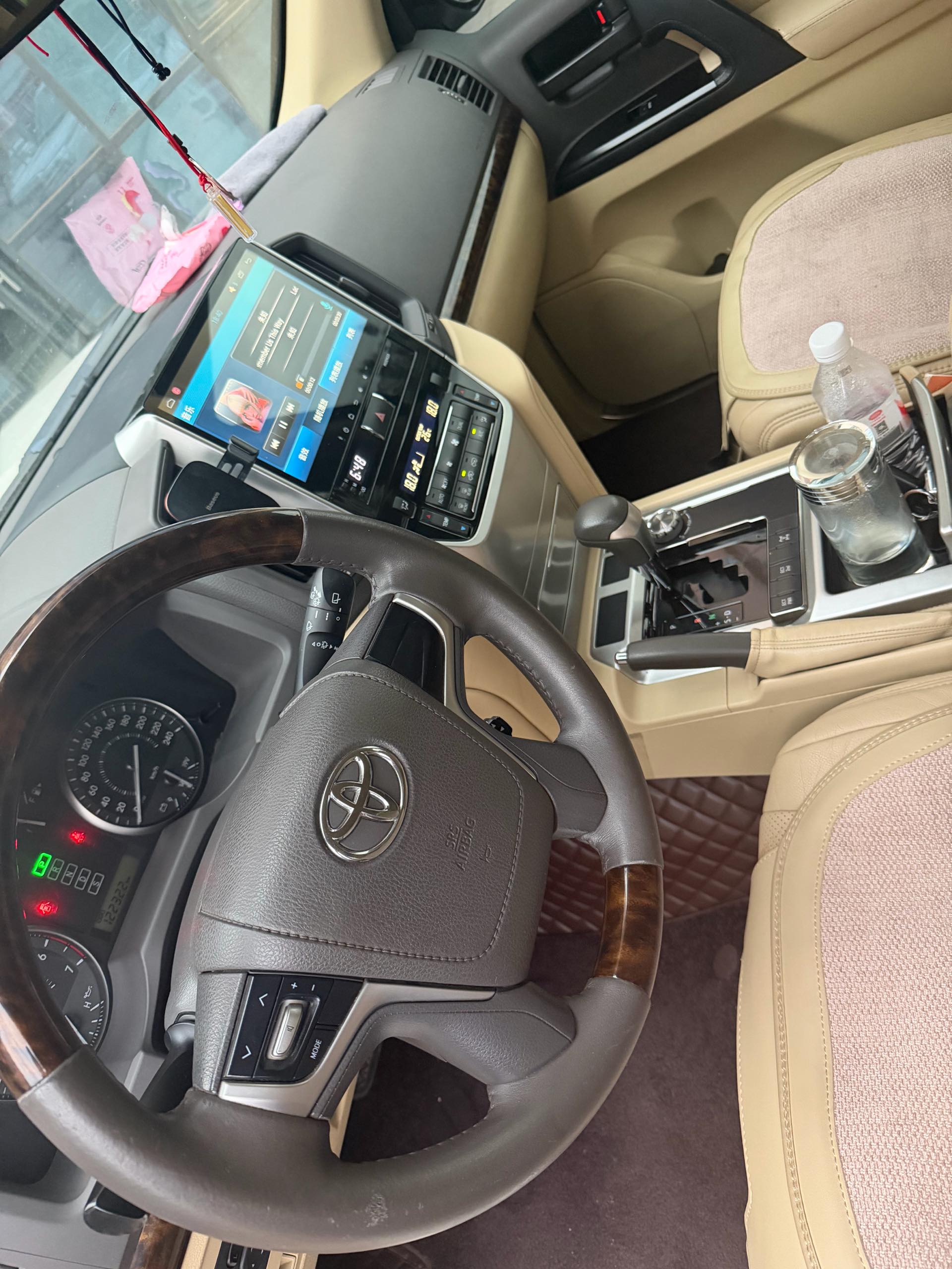 Toyota Land Cruiser (Import) 2015 Land Cruiser 4.0 4000 Middle East Limited Edition