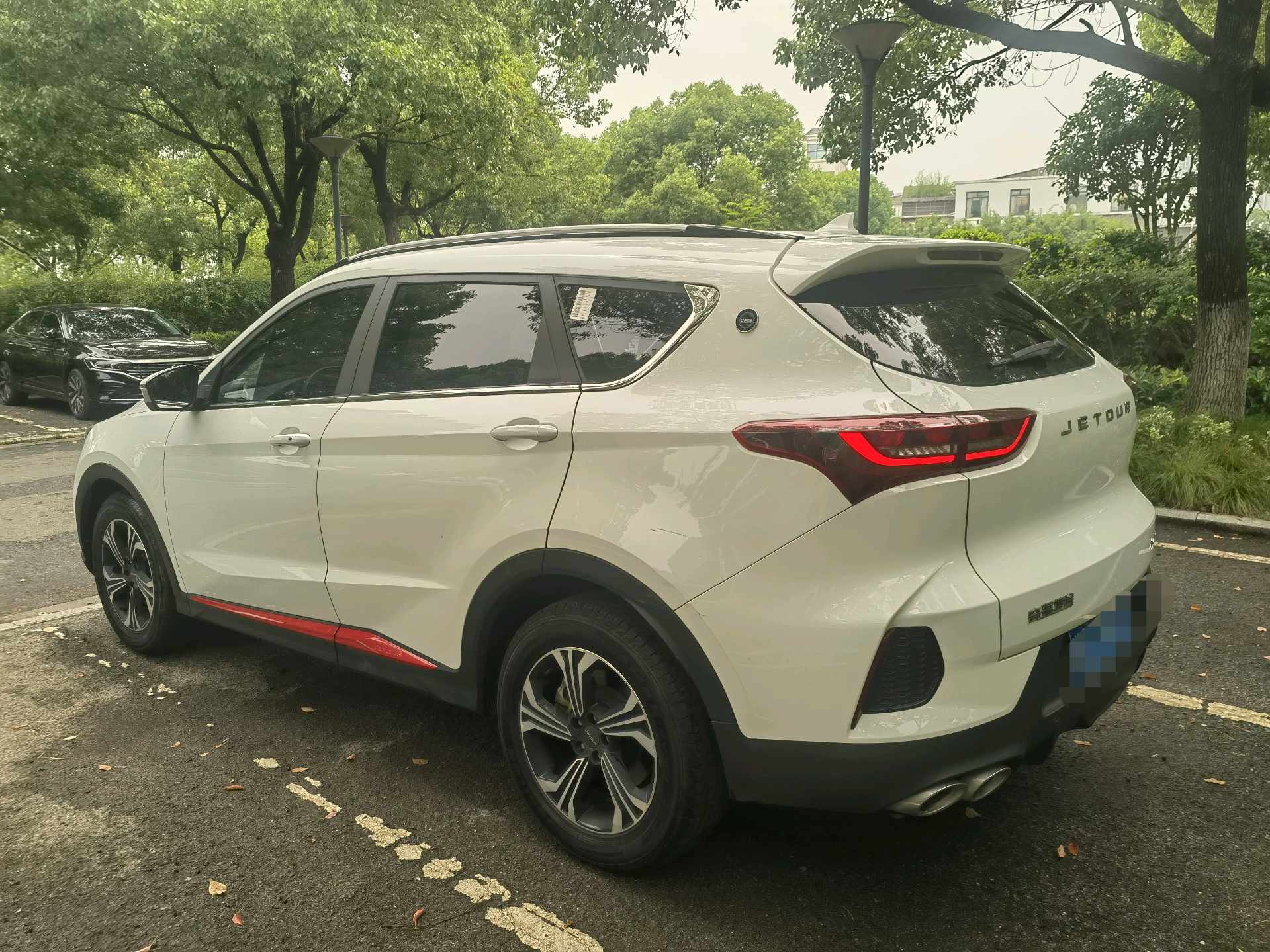 JETOUR 2023 X70 1.5T Beyond PRO 5-Seater