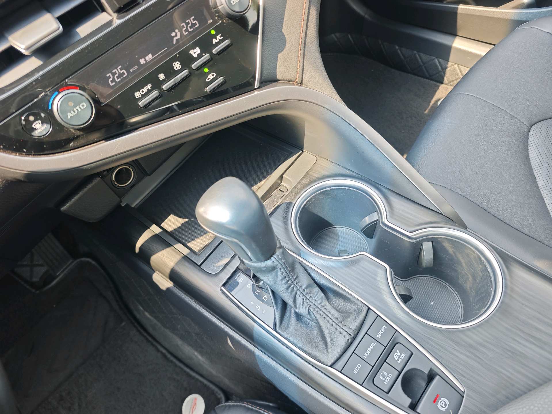 Toyota 2021 Camry Hybrid 2.5HS CVT Sport Edition
