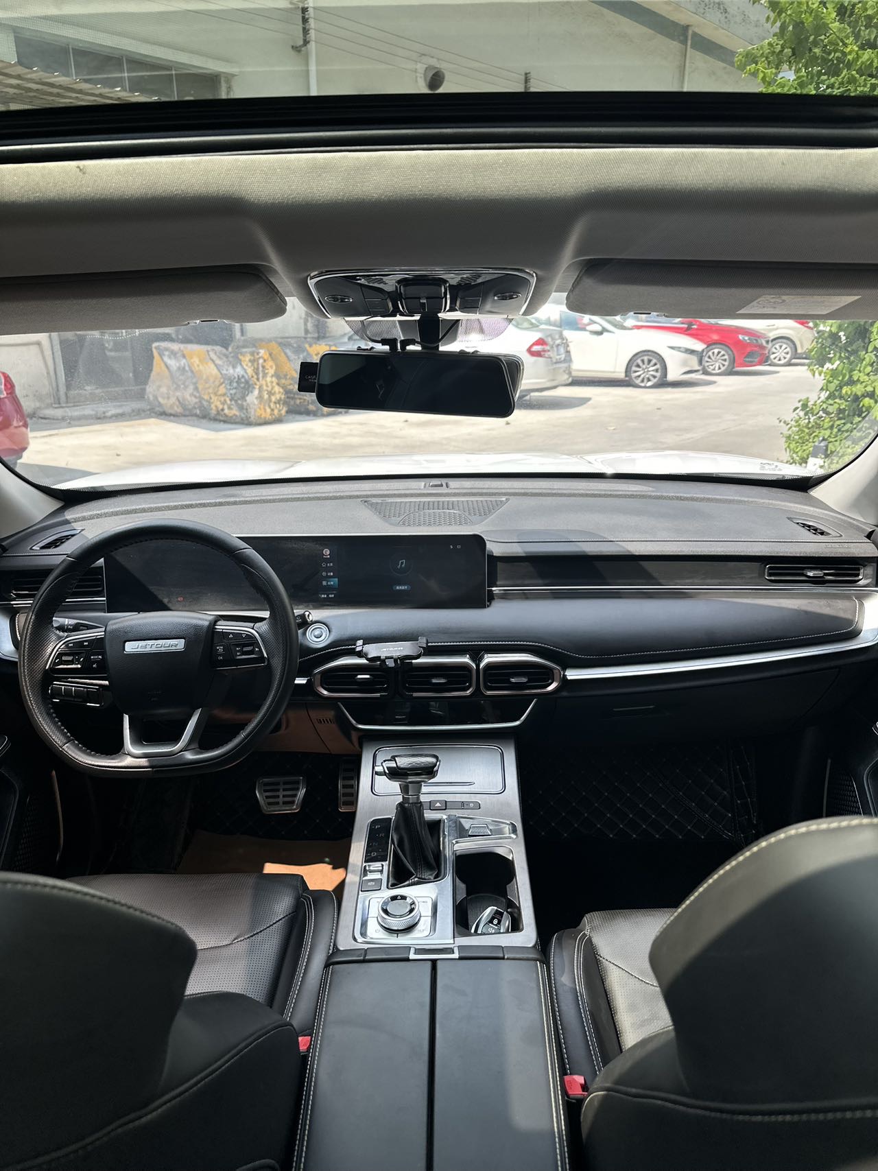 JETOUR 2021 X70 PLUS 1.5T Mountain 7-Seater