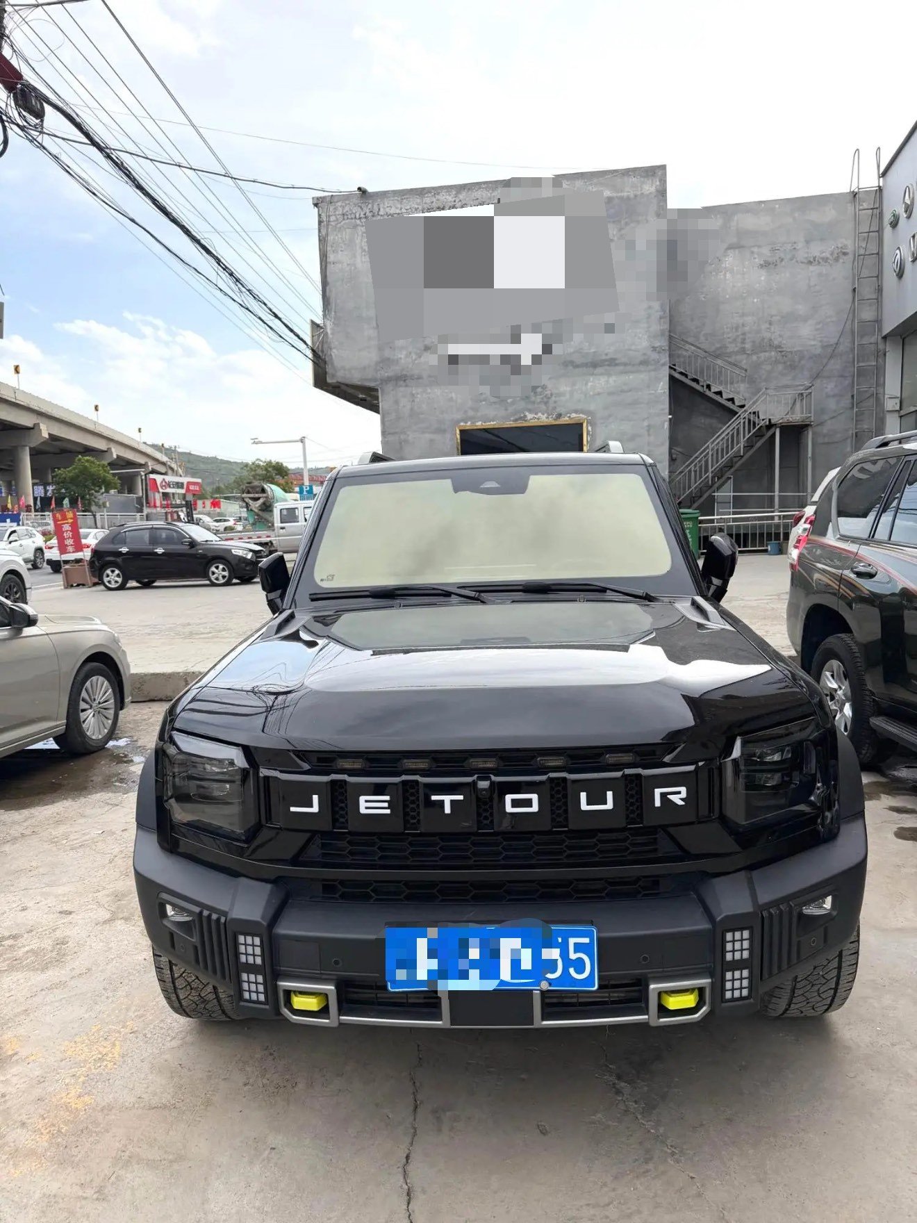 捷途 2023款 旅行者 2.0T 四驱穿越PRO+