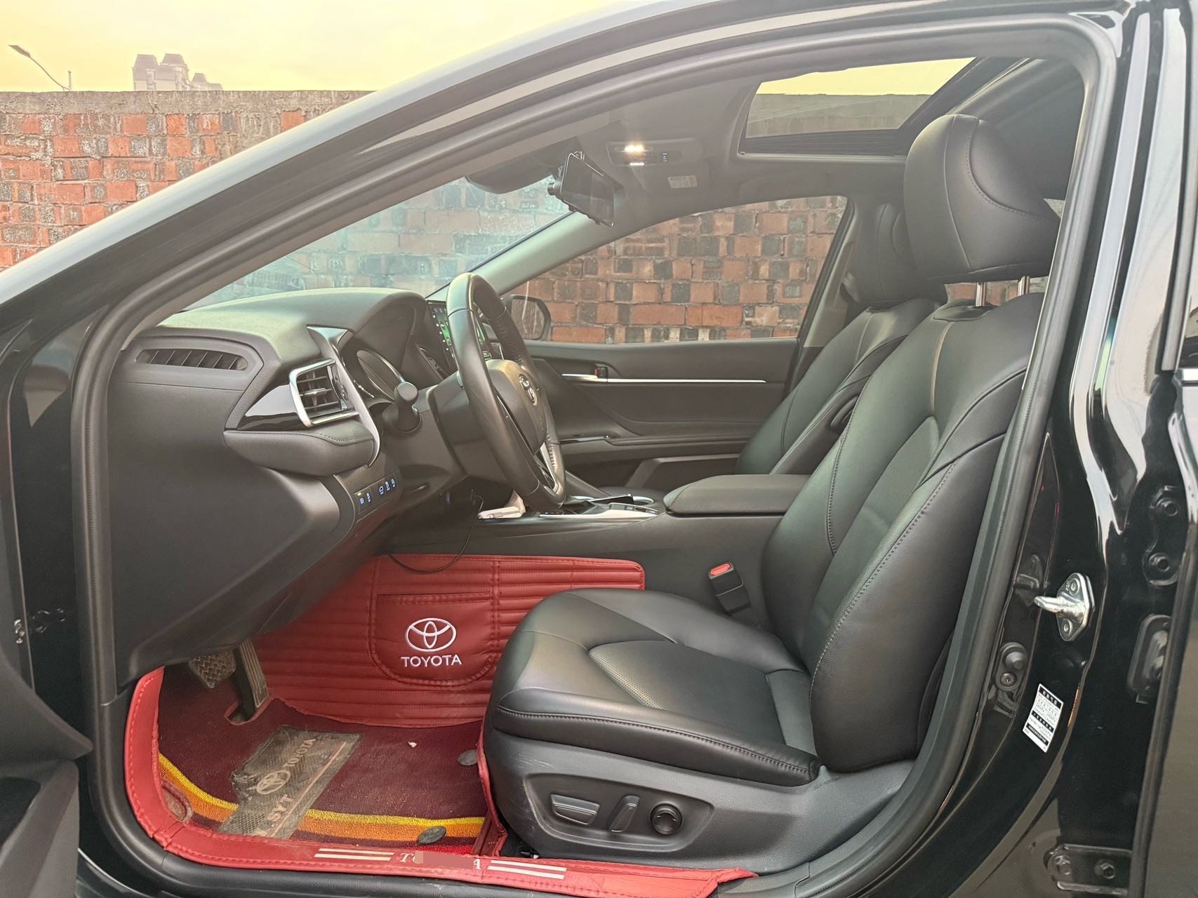 Toyota 2021 Camry 2.0G CVT Luxury Edition