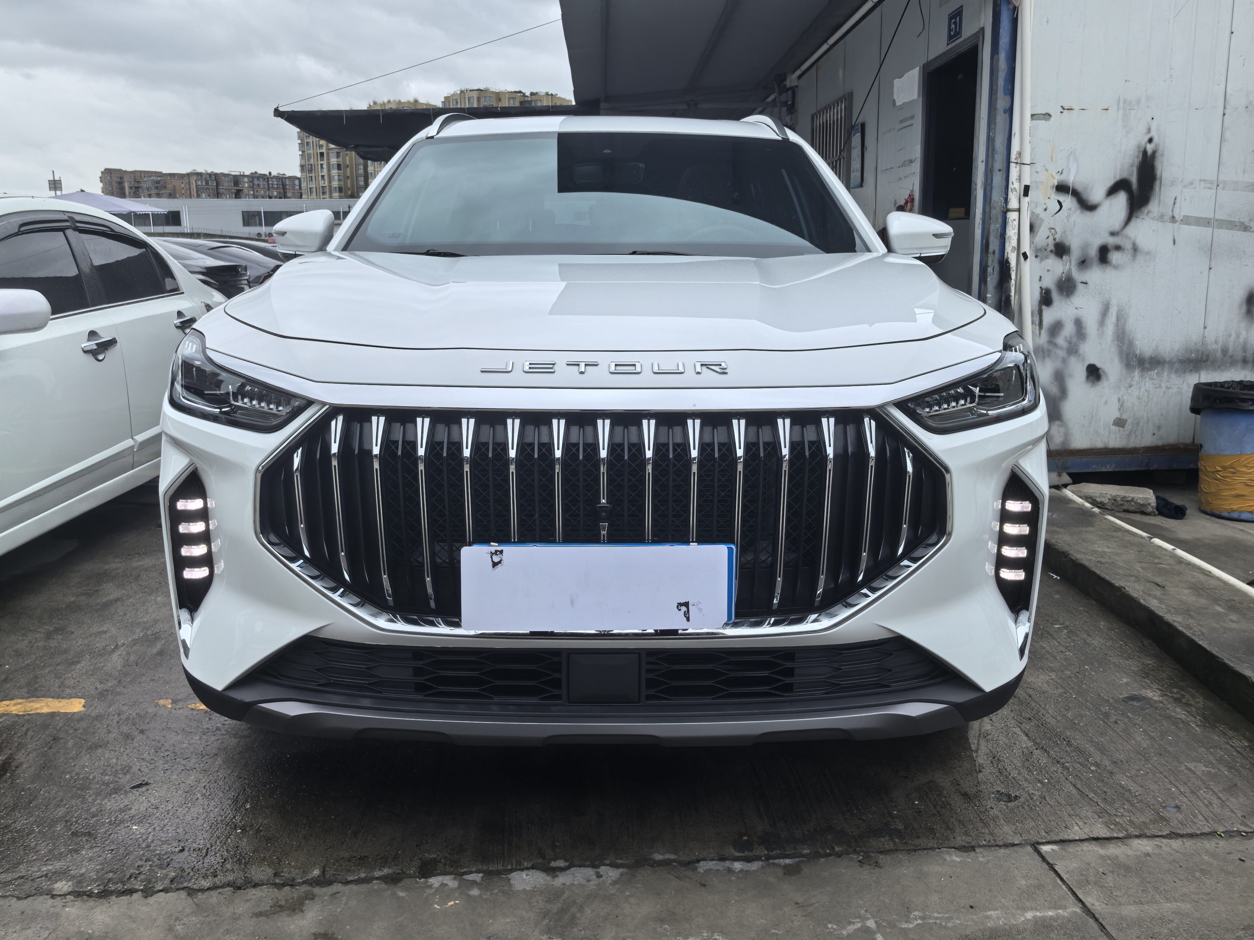 JETOUR 2025 X70 PLUS 1.5T Champion Edition PRO 7-Seater