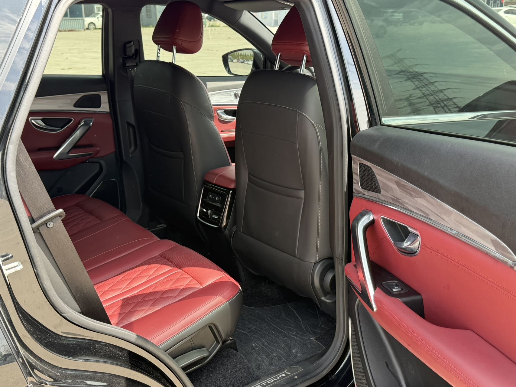 JETOUR 2023 X70 PLUS 1.5T Yongzhe PLUS 7-Seater